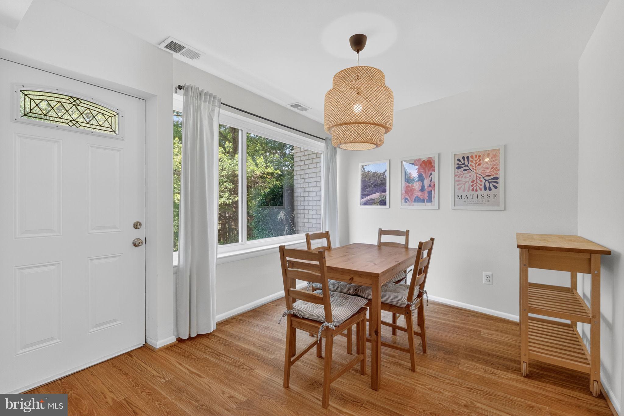 ROCKVILLE - Residential