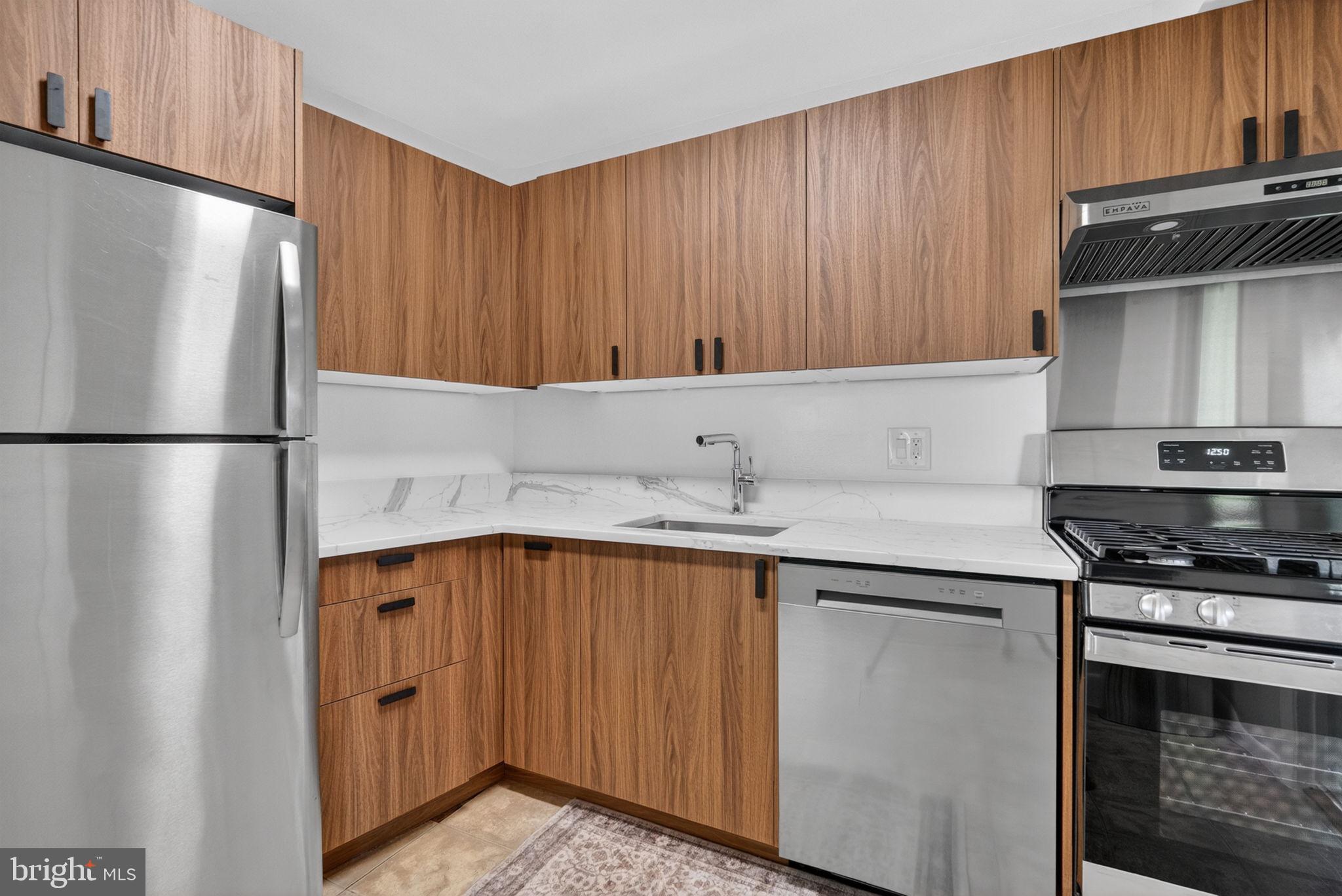 ROCKVILLE - Residential