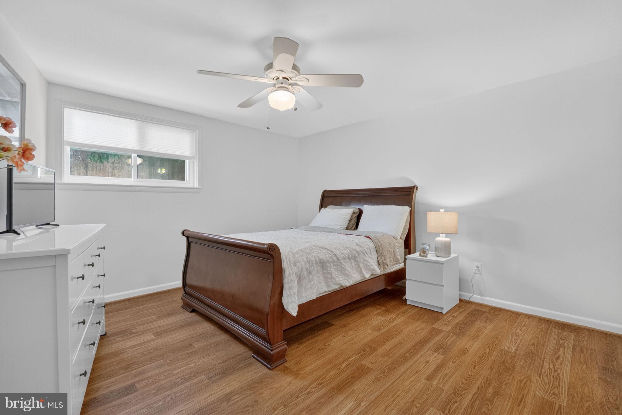 ROCKVILLE - Residential