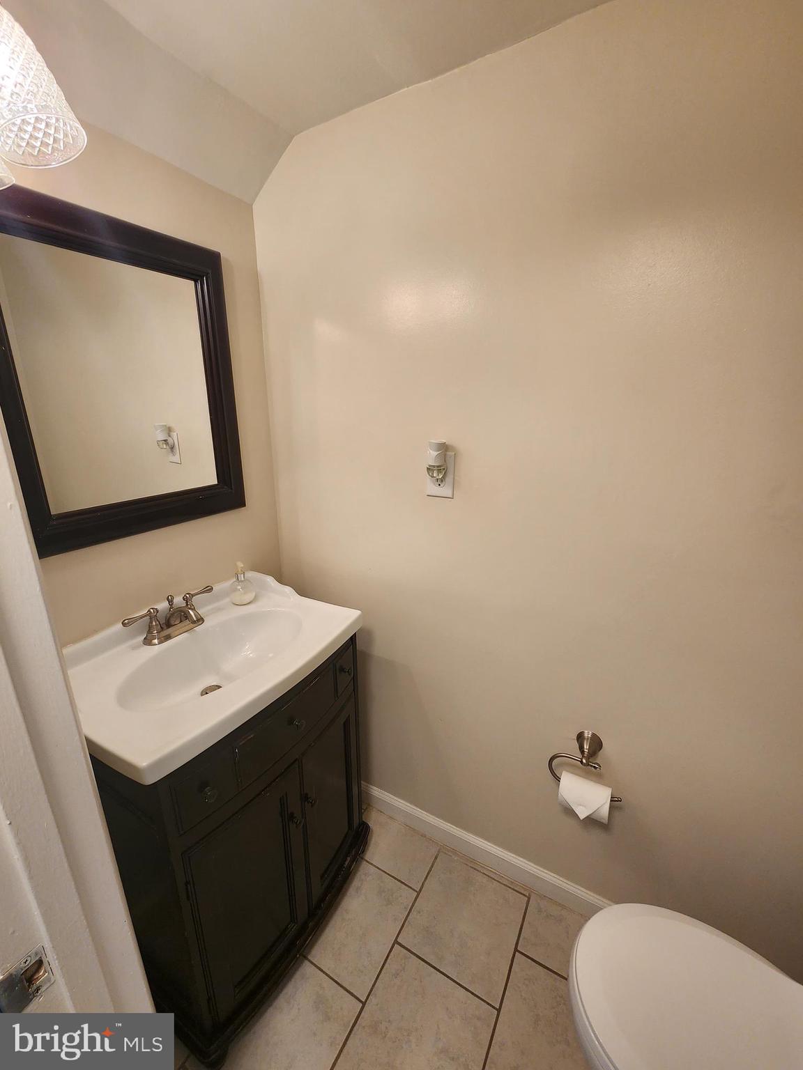 CINNAMON RIDGE - Residential Lease