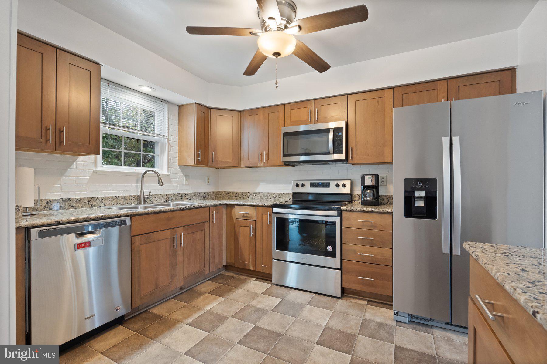 MCCORMICK WOODS - Residential