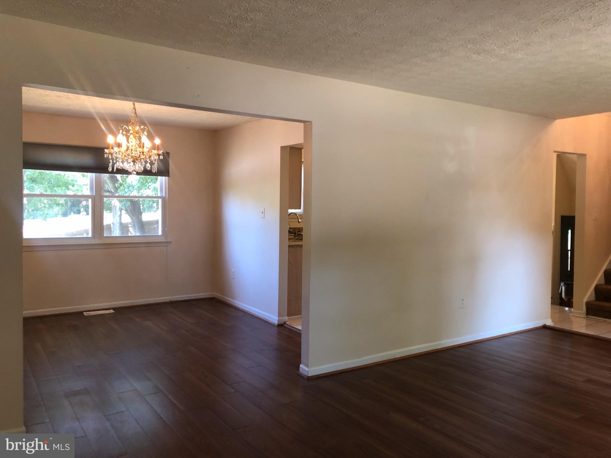 LAKEWOOD HILLS - Residential