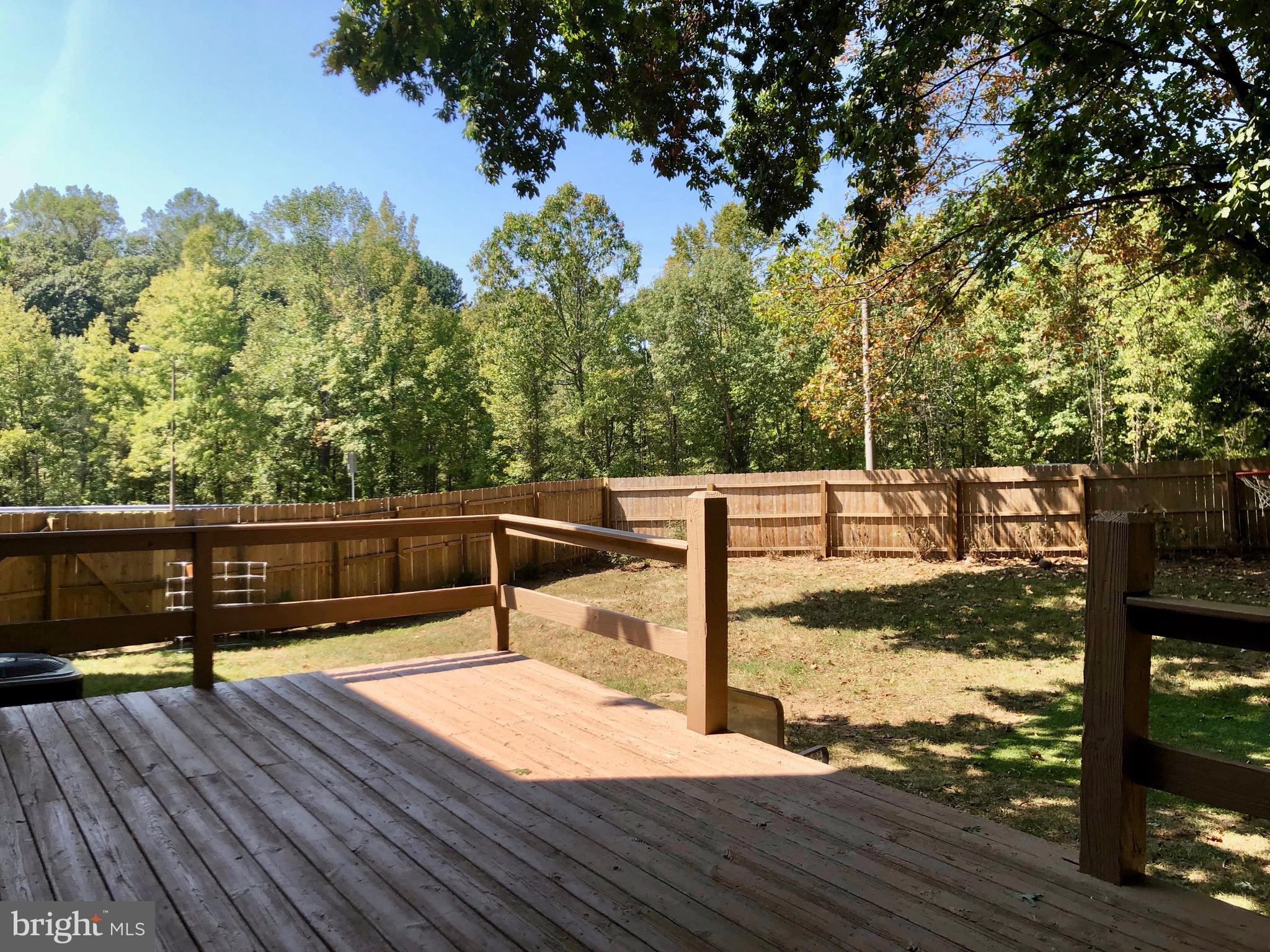 LAKEWOOD HILLS - Residential