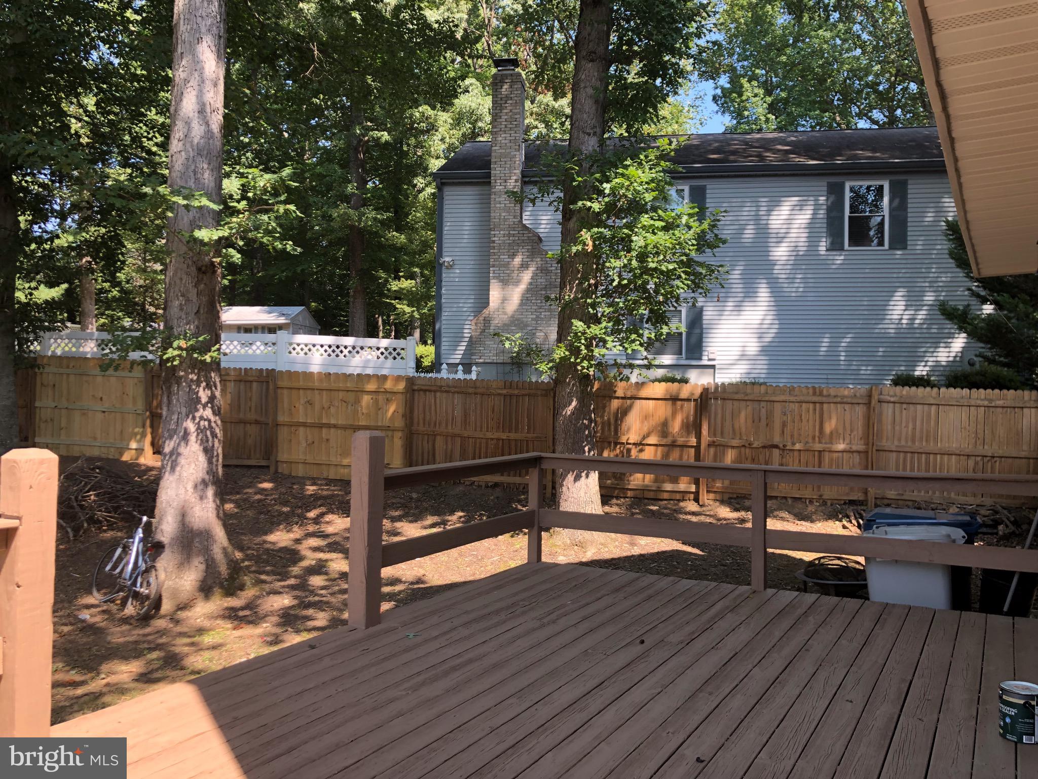 LAKEWOOD HILLS - Residential