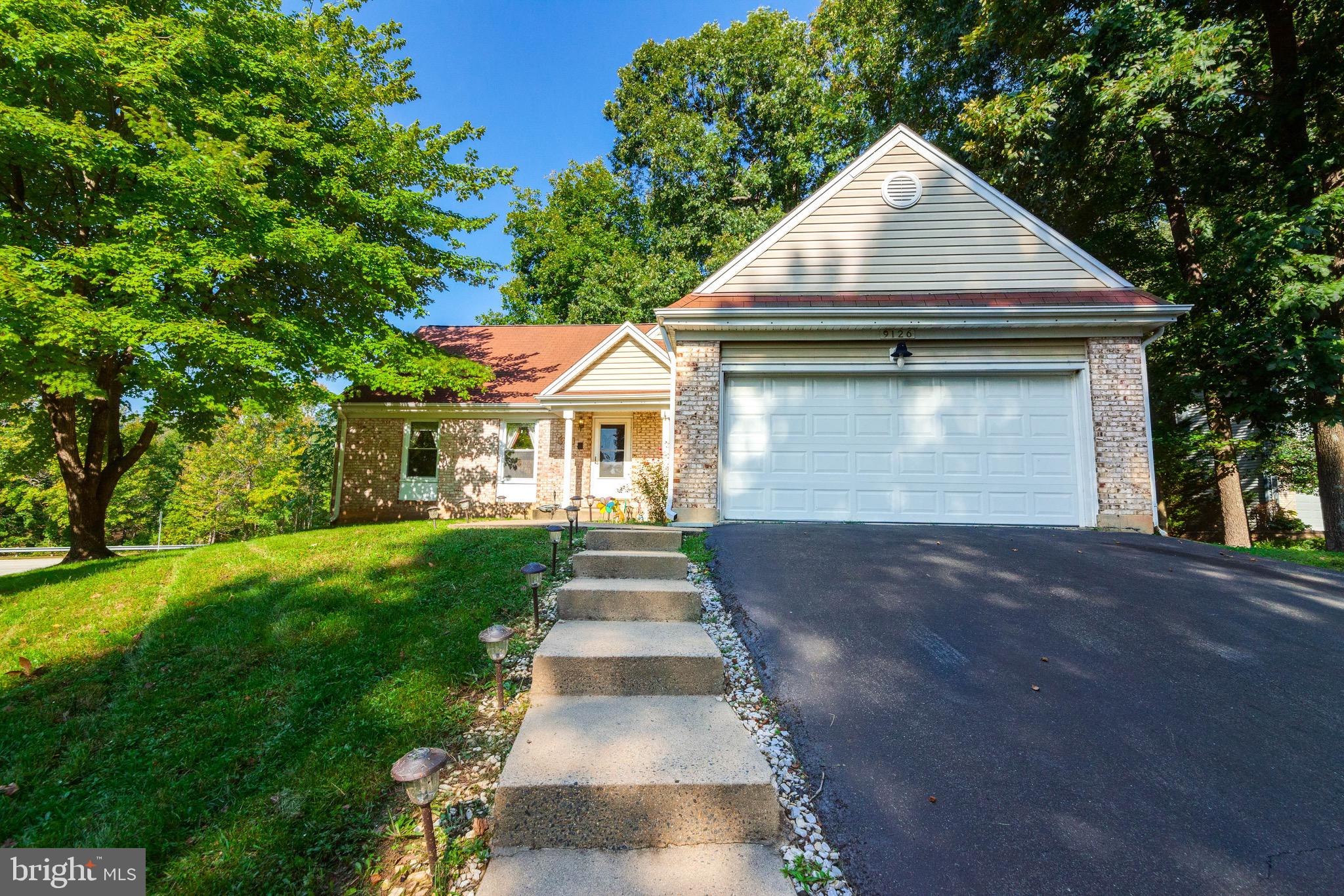 LAKEWOOD HILLS - Residential