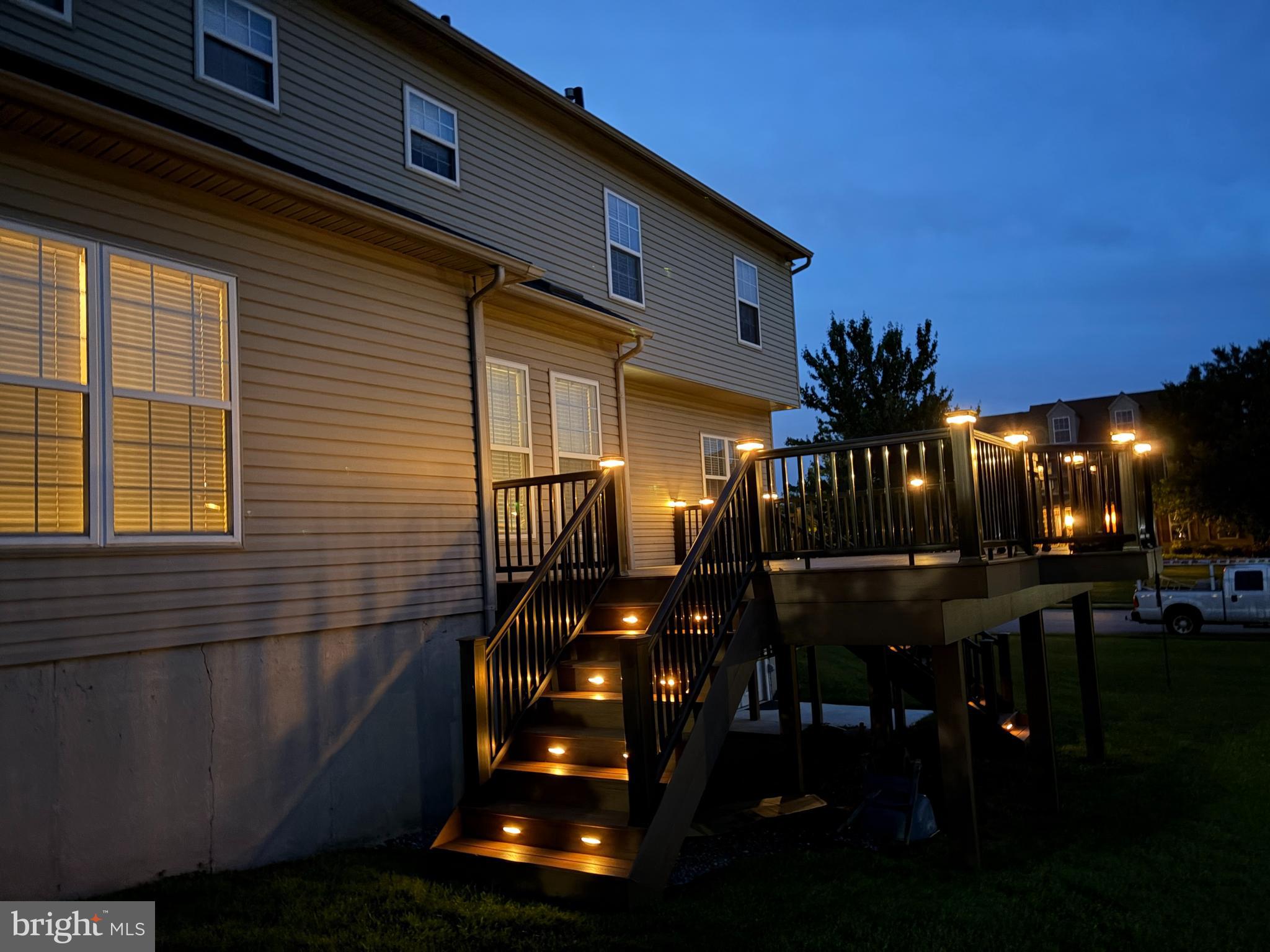 LOCHWOOD ESTATES - Residential