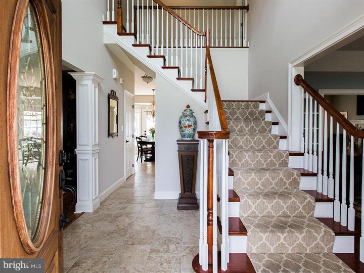 SUNSET RIDGE - Residential