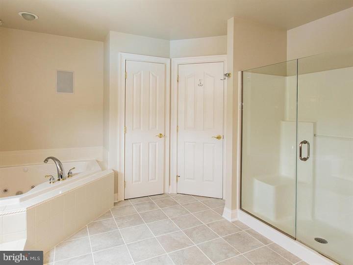 SUNSET RIDGE - Residential