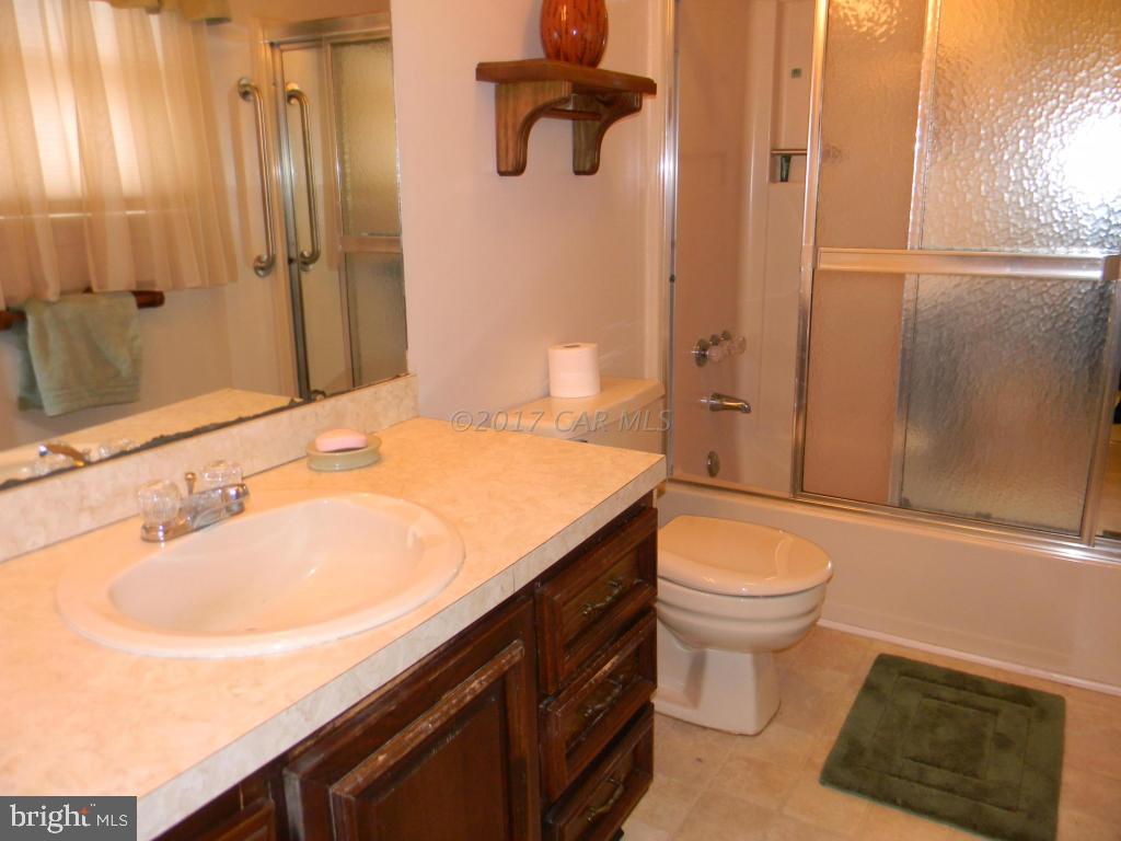 SHERWOOD MANOR - Residential