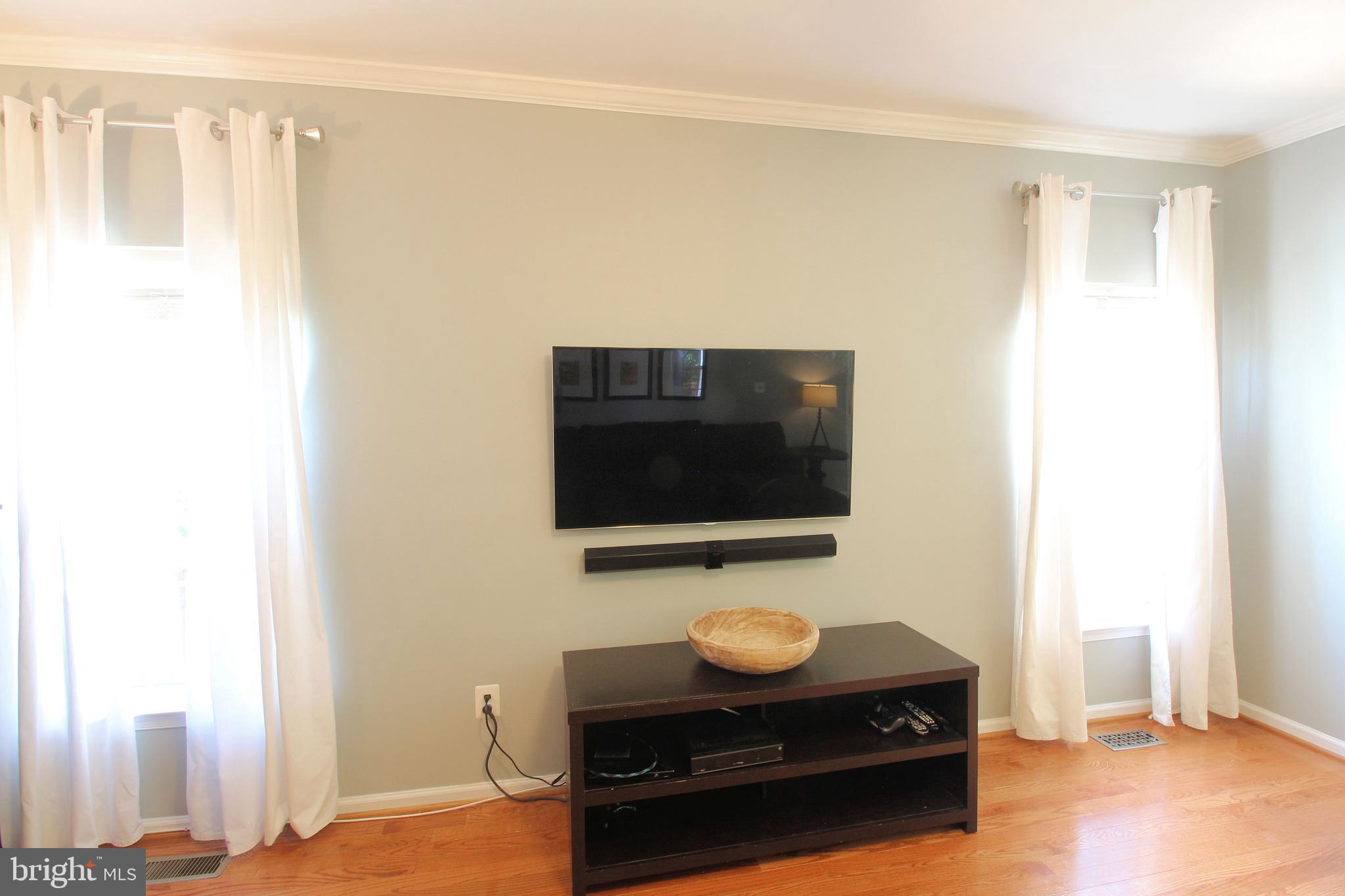 SALEM FIELDS - Residential