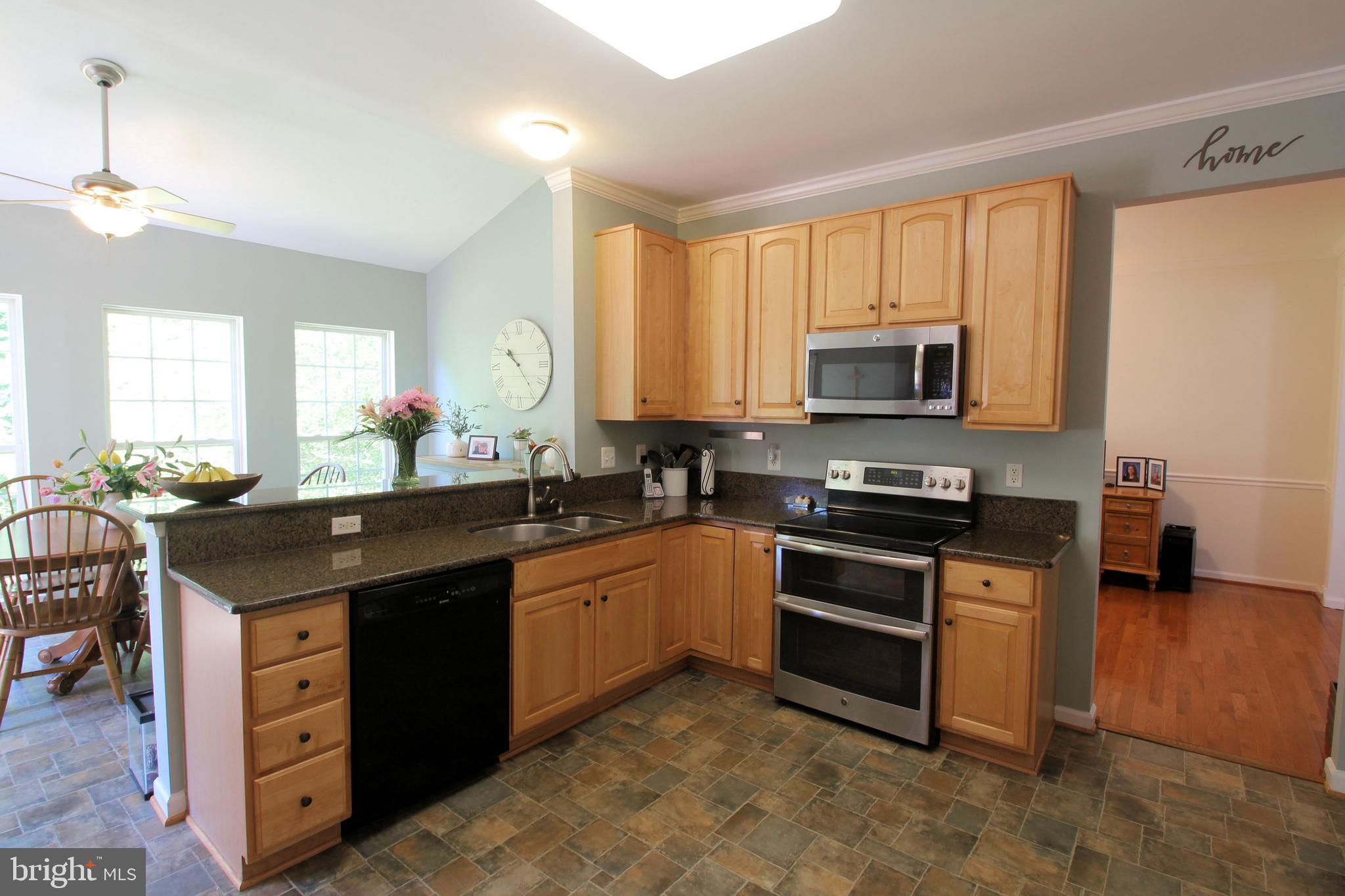 SALEM FIELDS - Residential