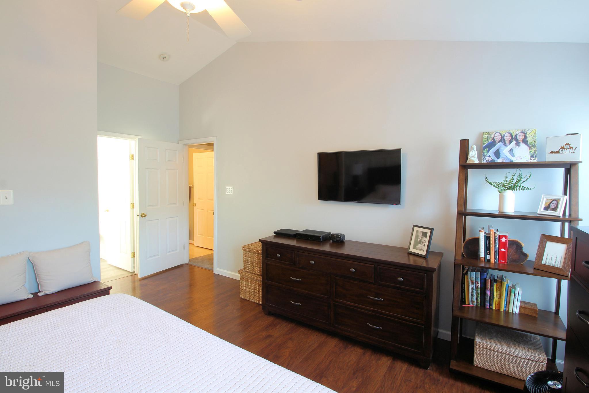 SALEM FIELDS - Residential