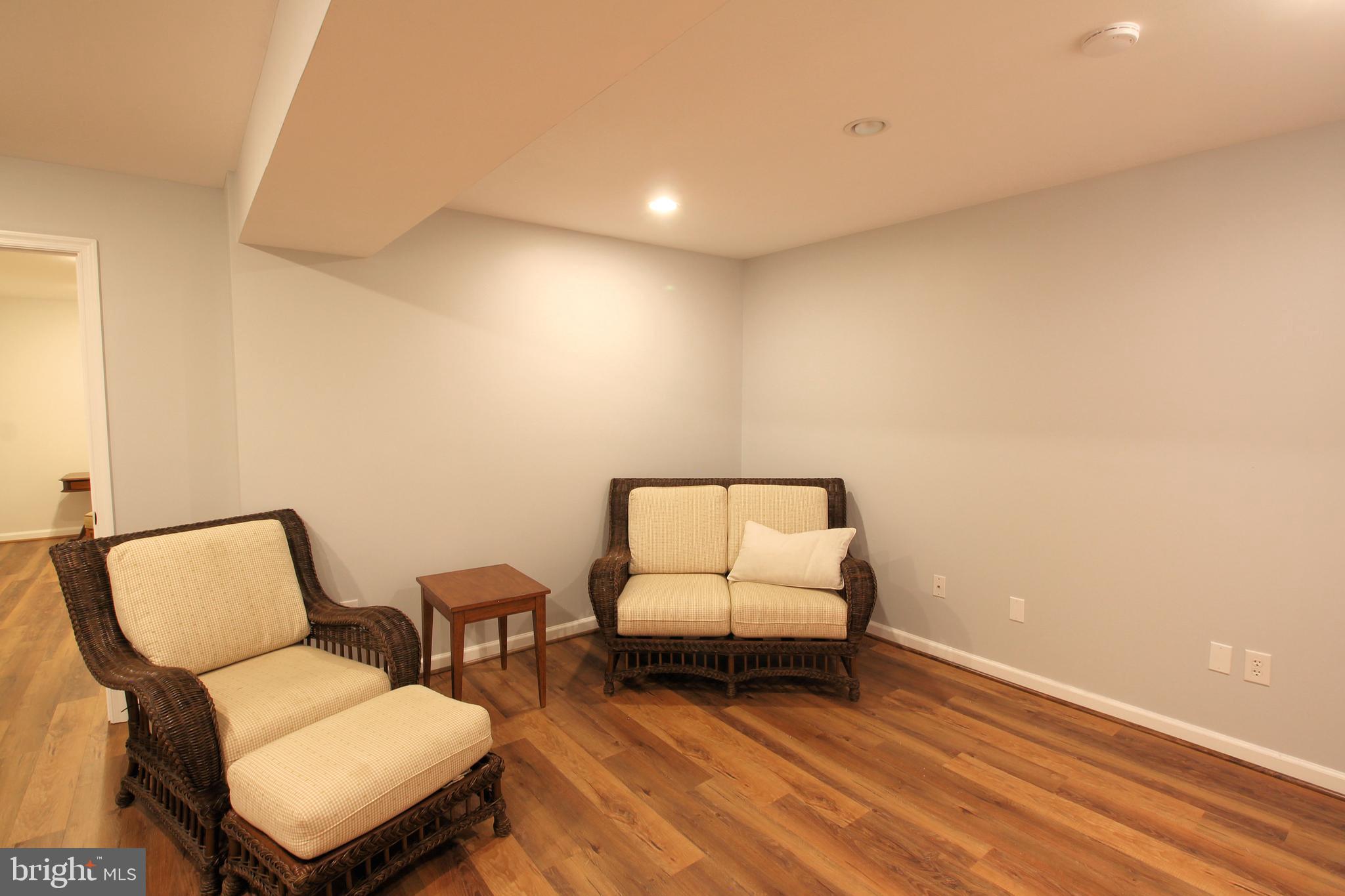 SALEM FIELDS - Residential