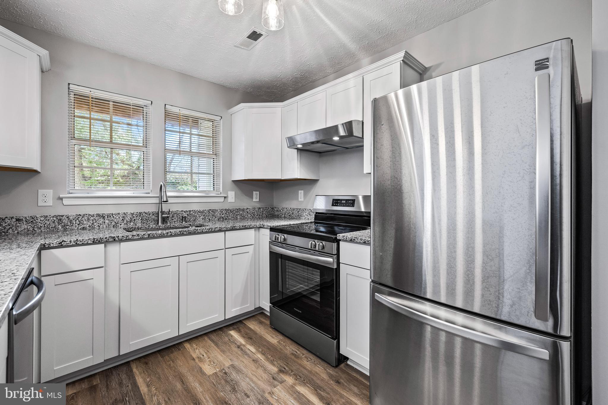 RED FOX FARMS - Residential