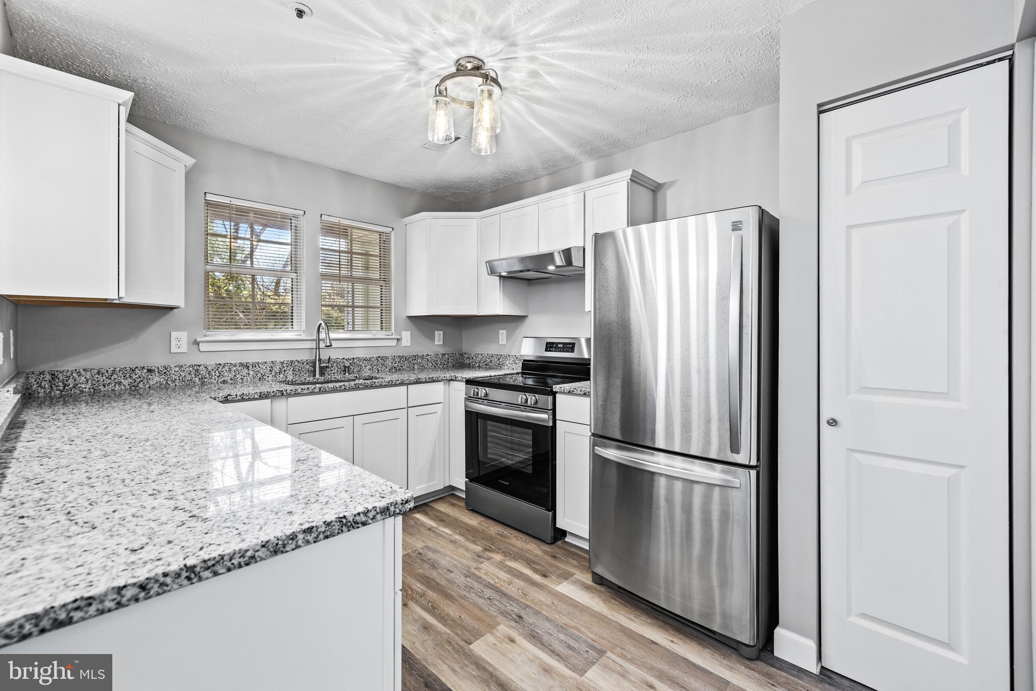 RED FOX FARMS - Residential