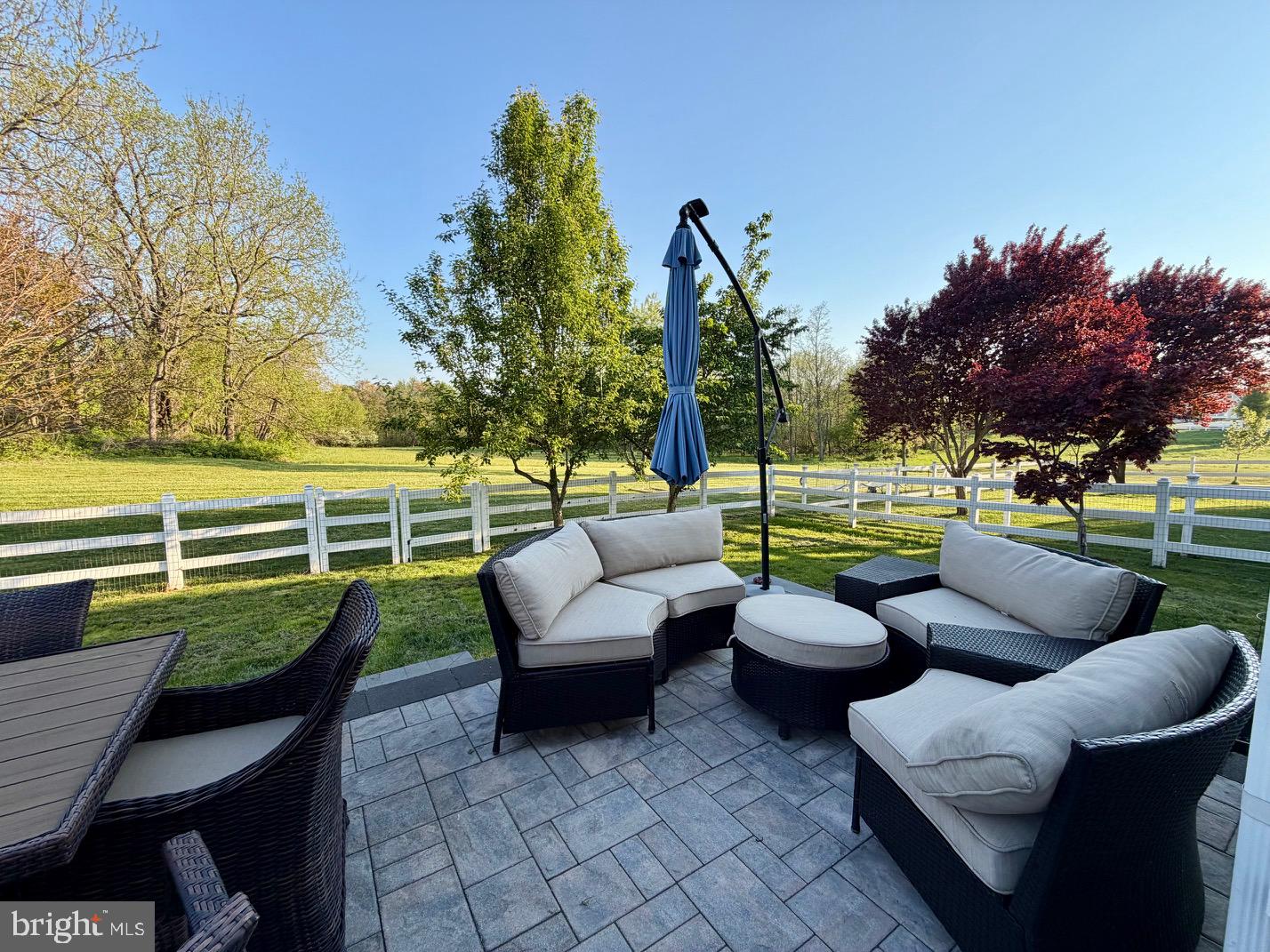 CROSSLAND AT CANAL - Residential