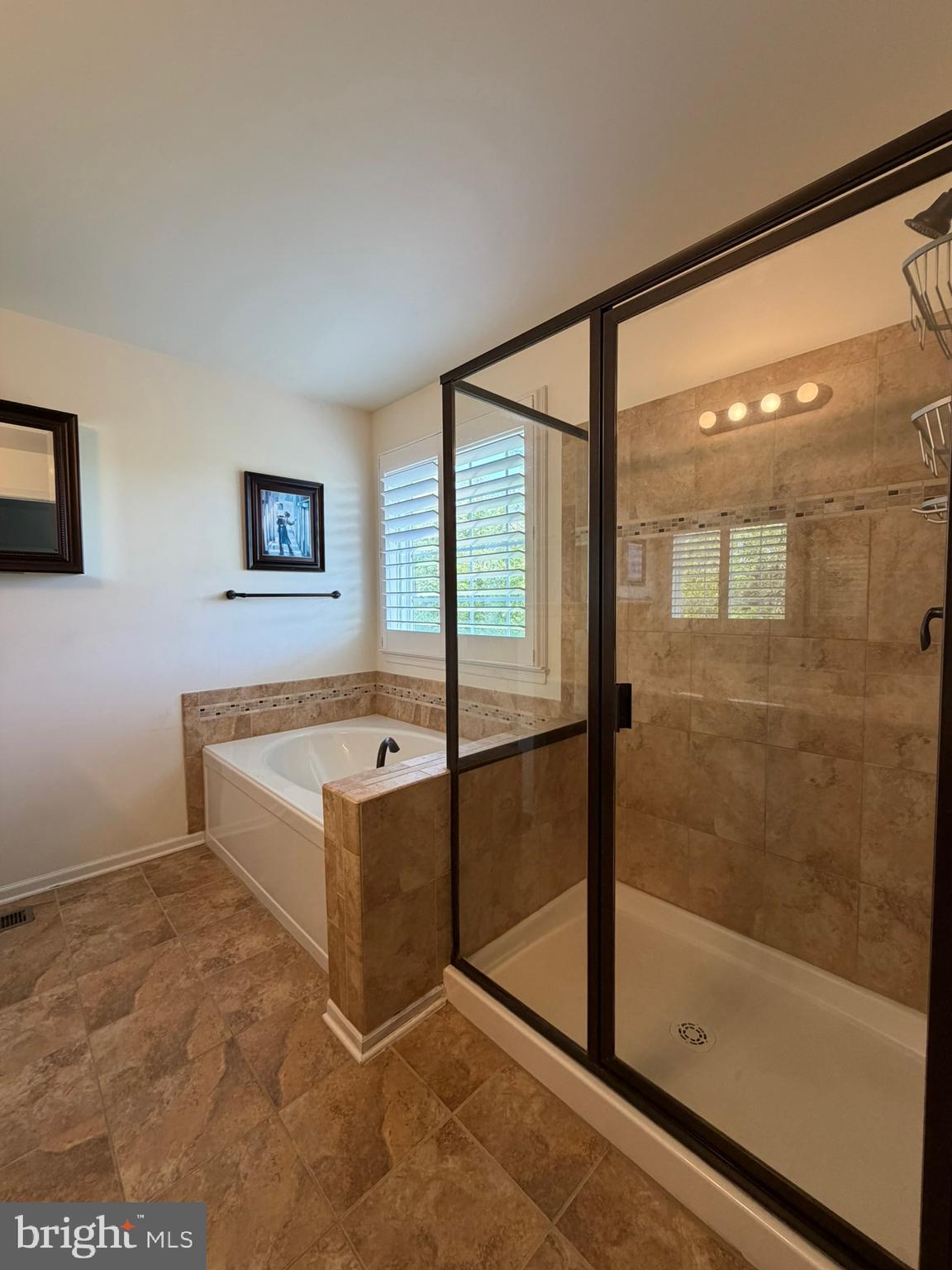 CROSSLAND AT CANAL - Residential