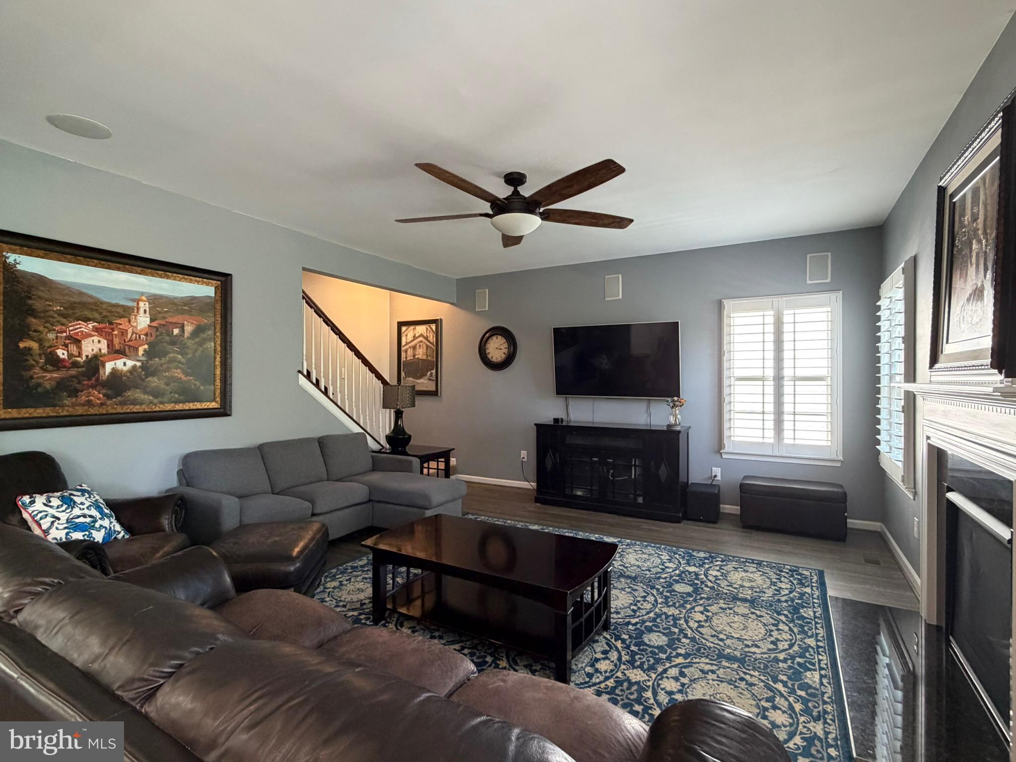 CROSSLAND AT CANAL - Residential