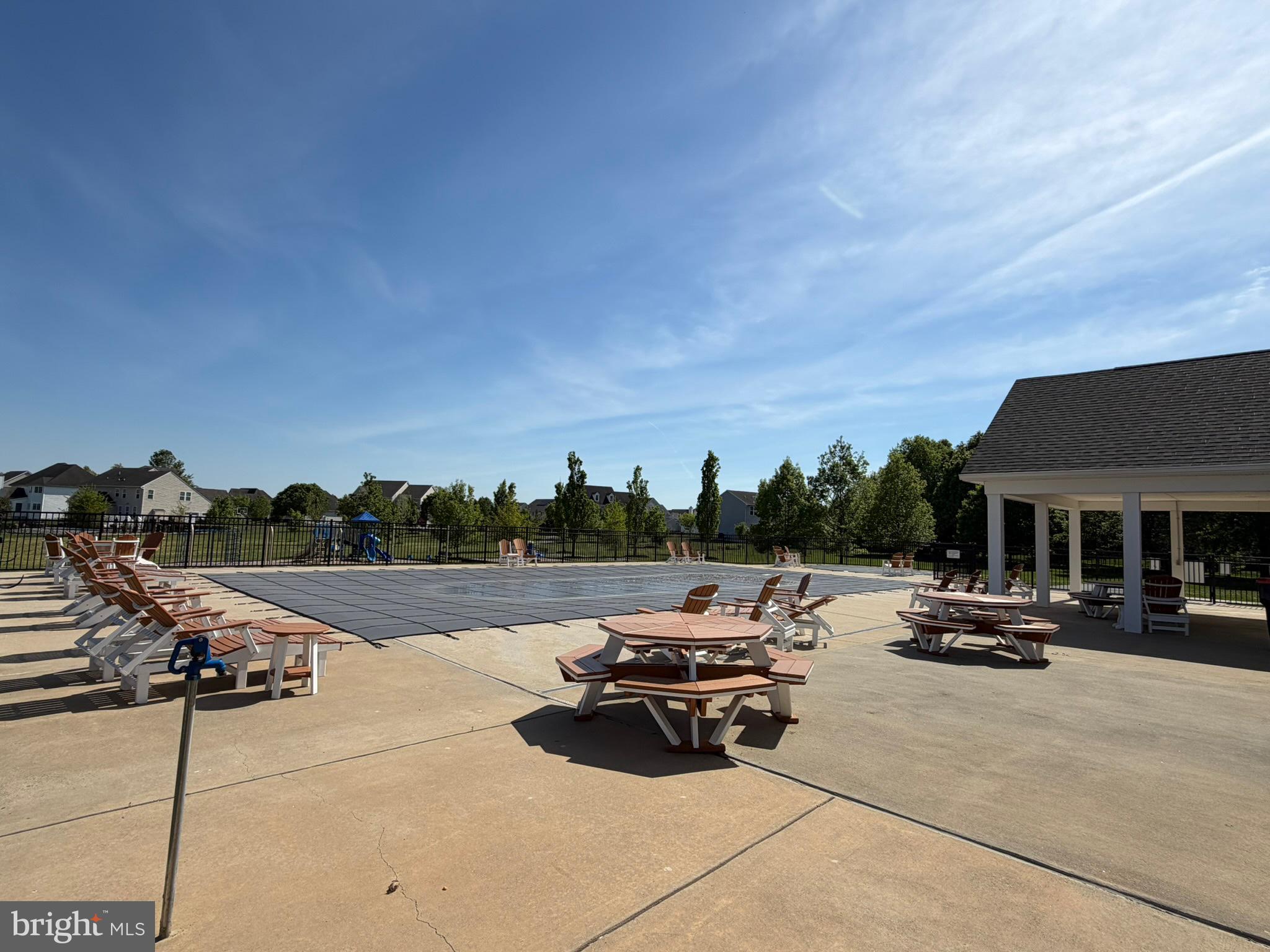 CROSSLAND AT CANAL - Residential