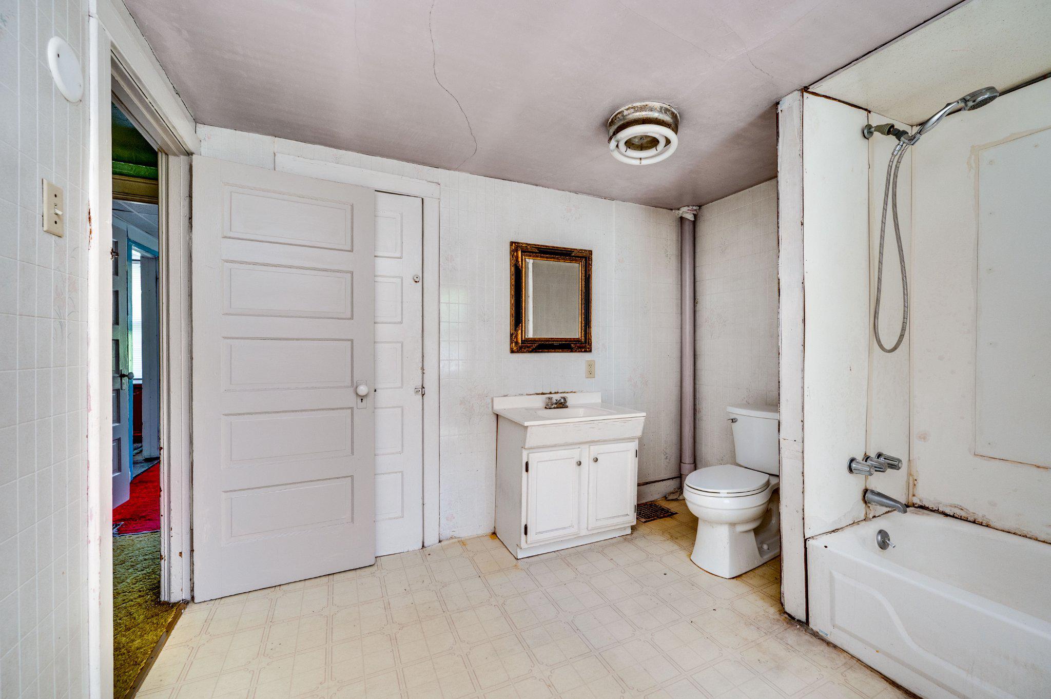 HARRISBURG - Residential