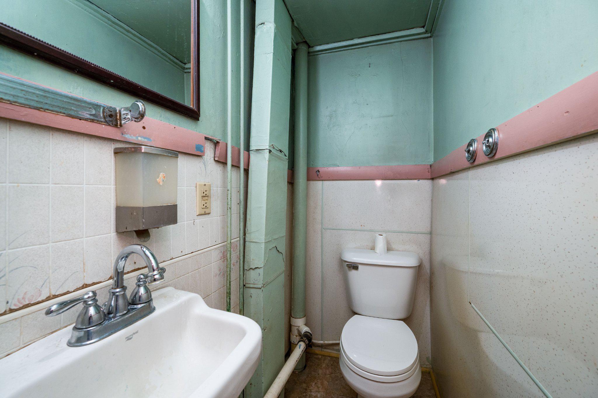 HARRISBURG - Residential