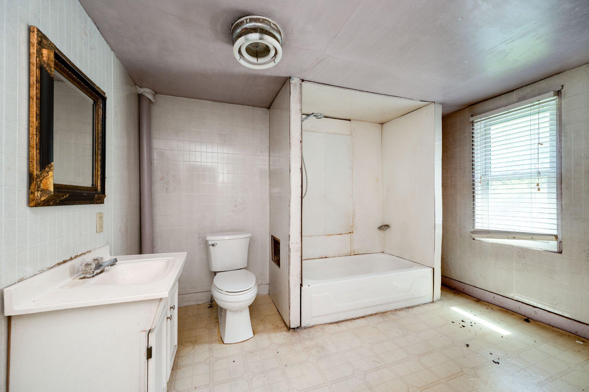 HARRISBURG - Residential