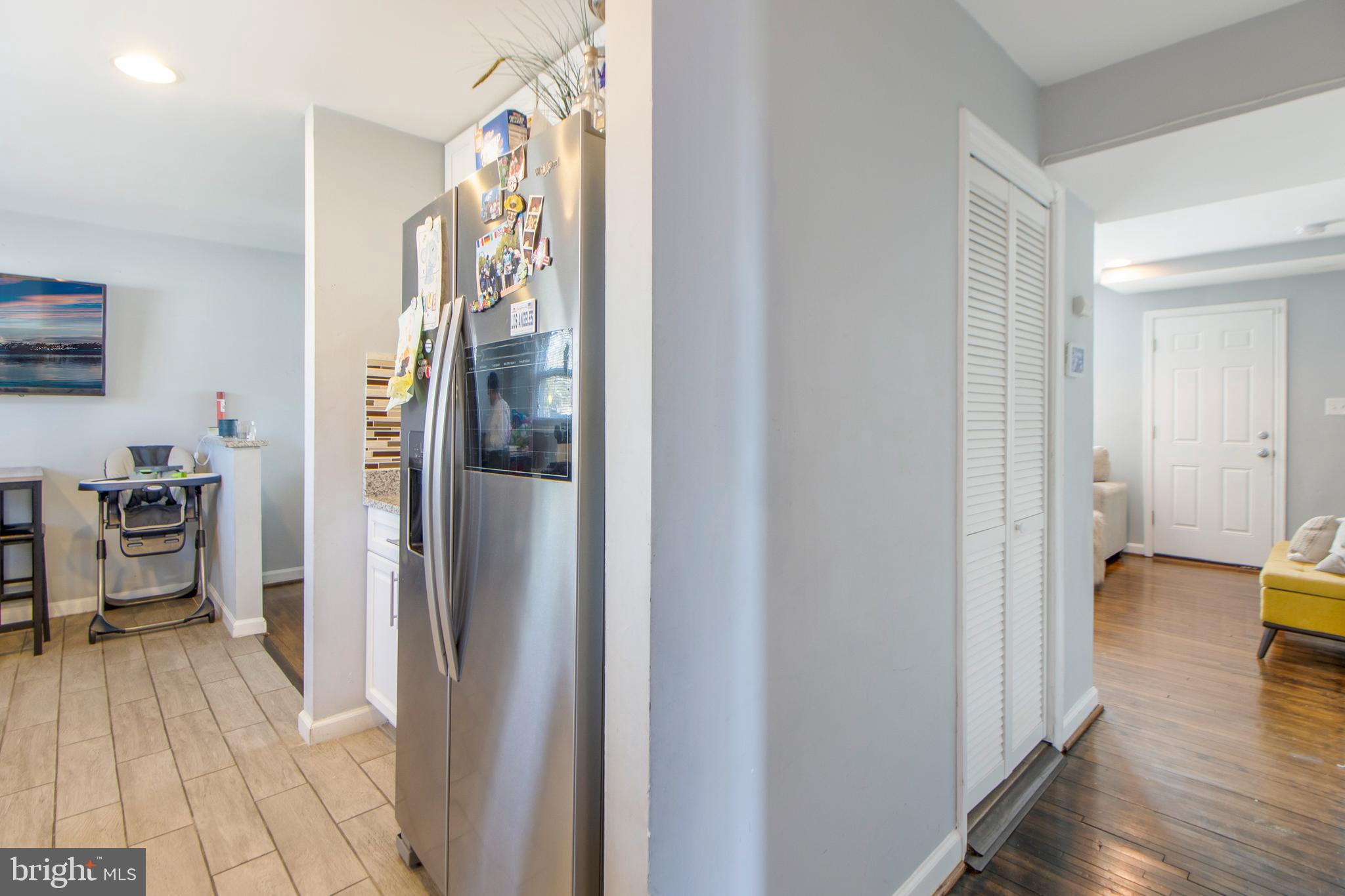 HOLLY PARK - Residential