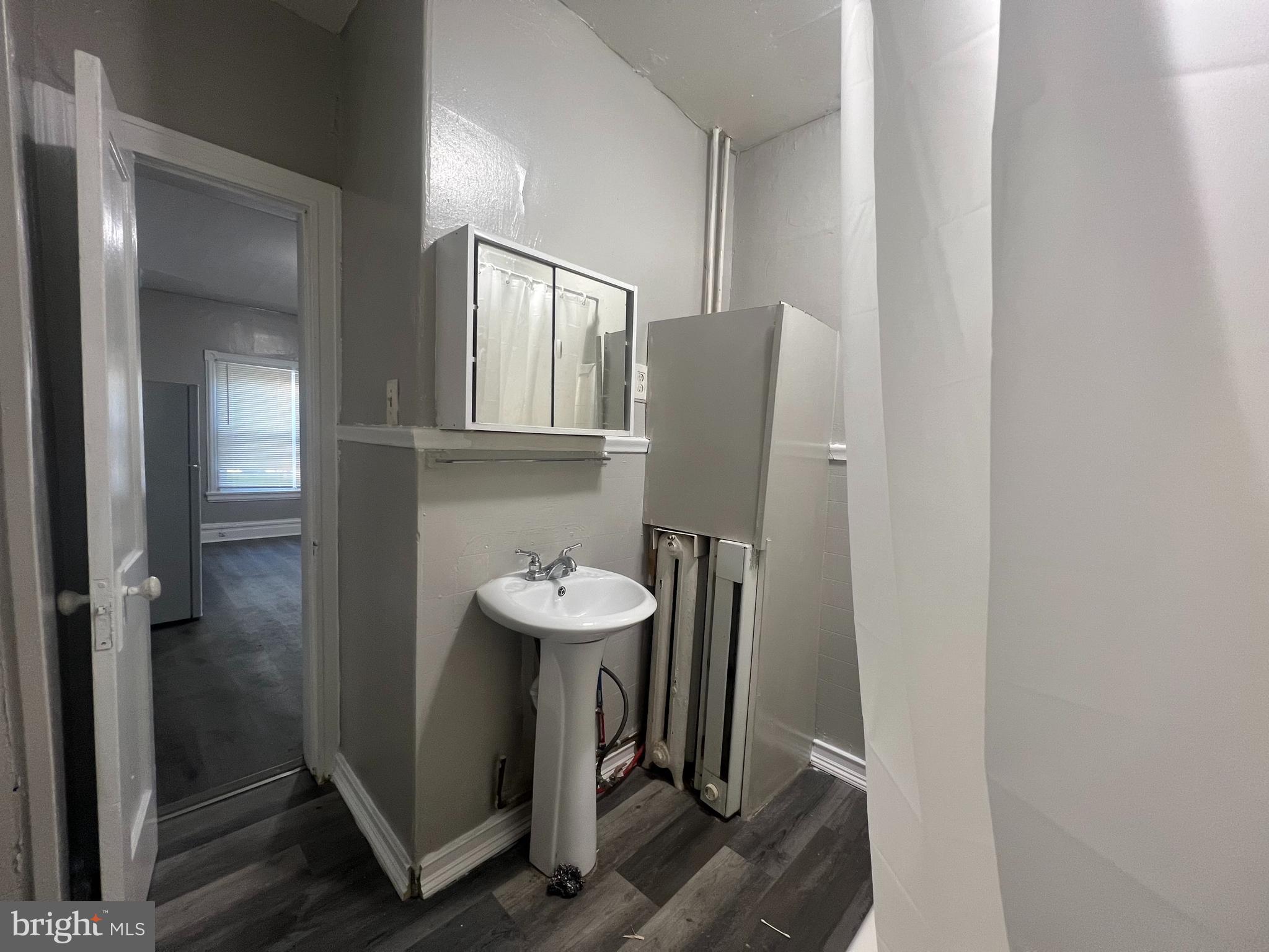 4637 LEIPER STREET 4