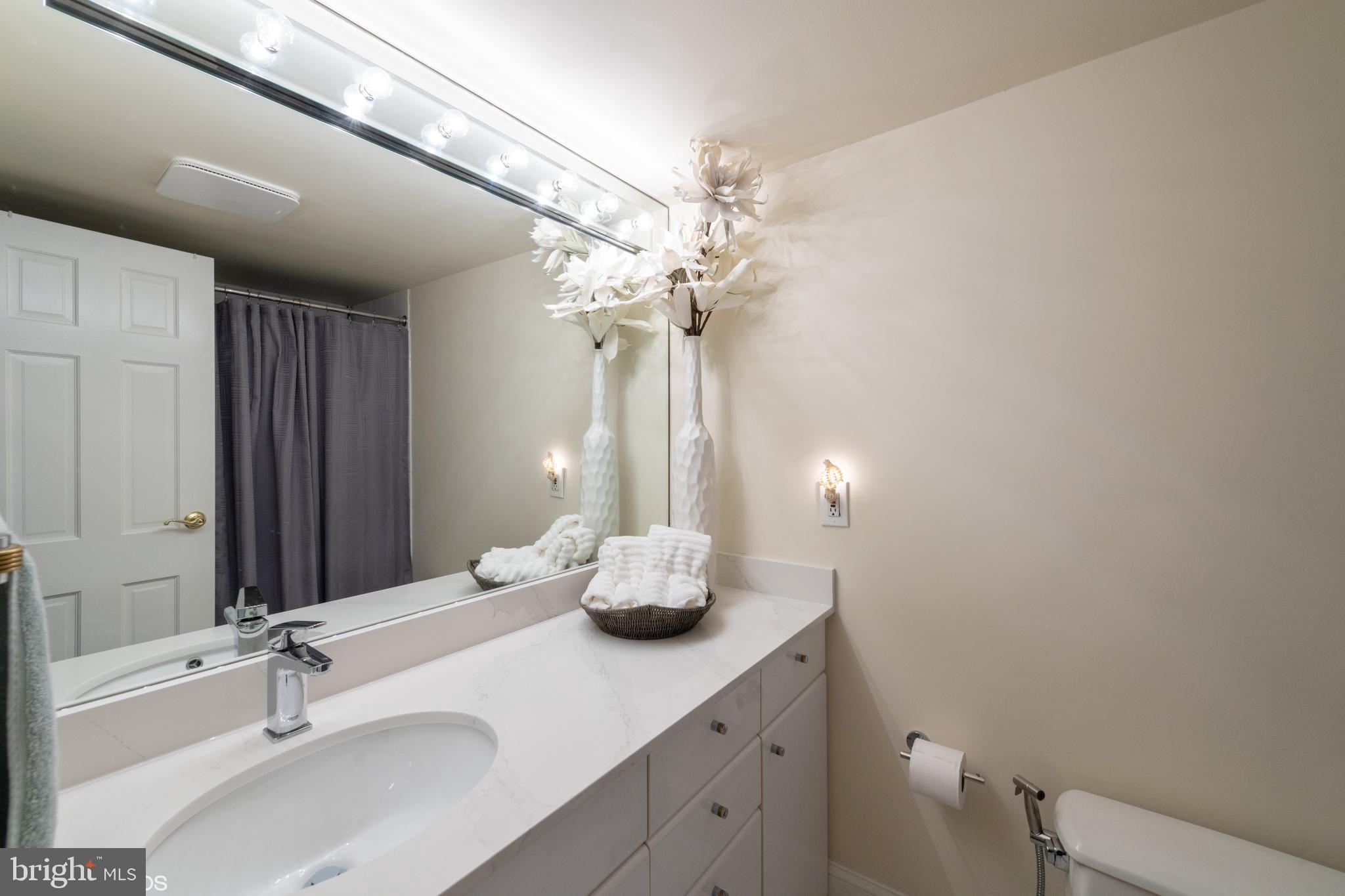 WESTLAKE PARK - Residential