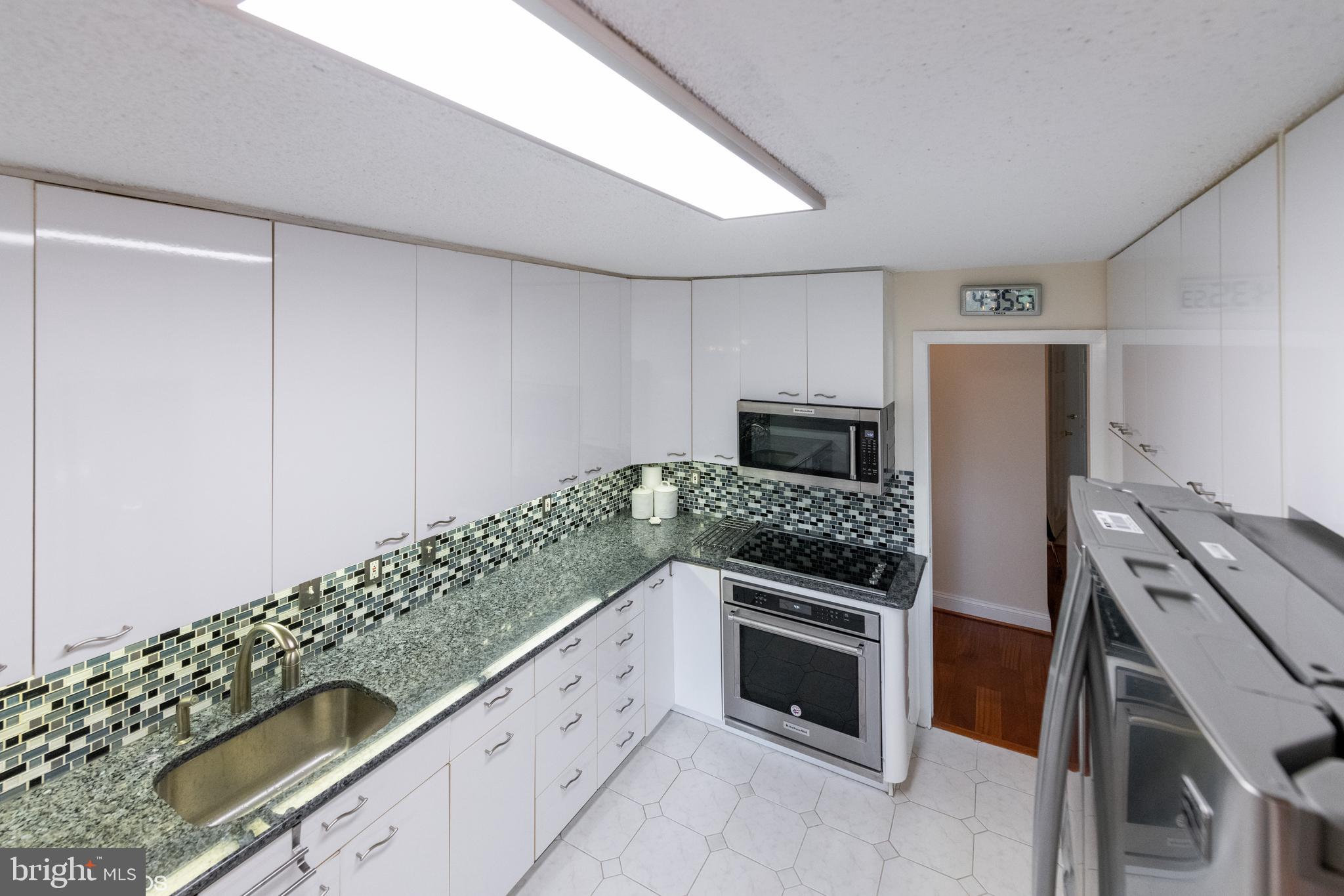 WESTLAKE PARK - Residential