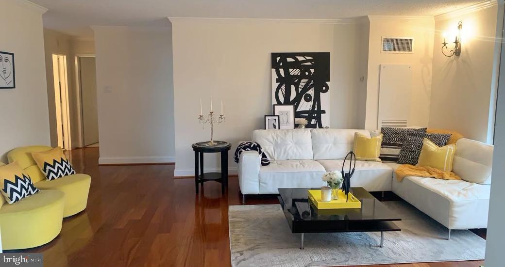 WESTLAKE PARK - Residential