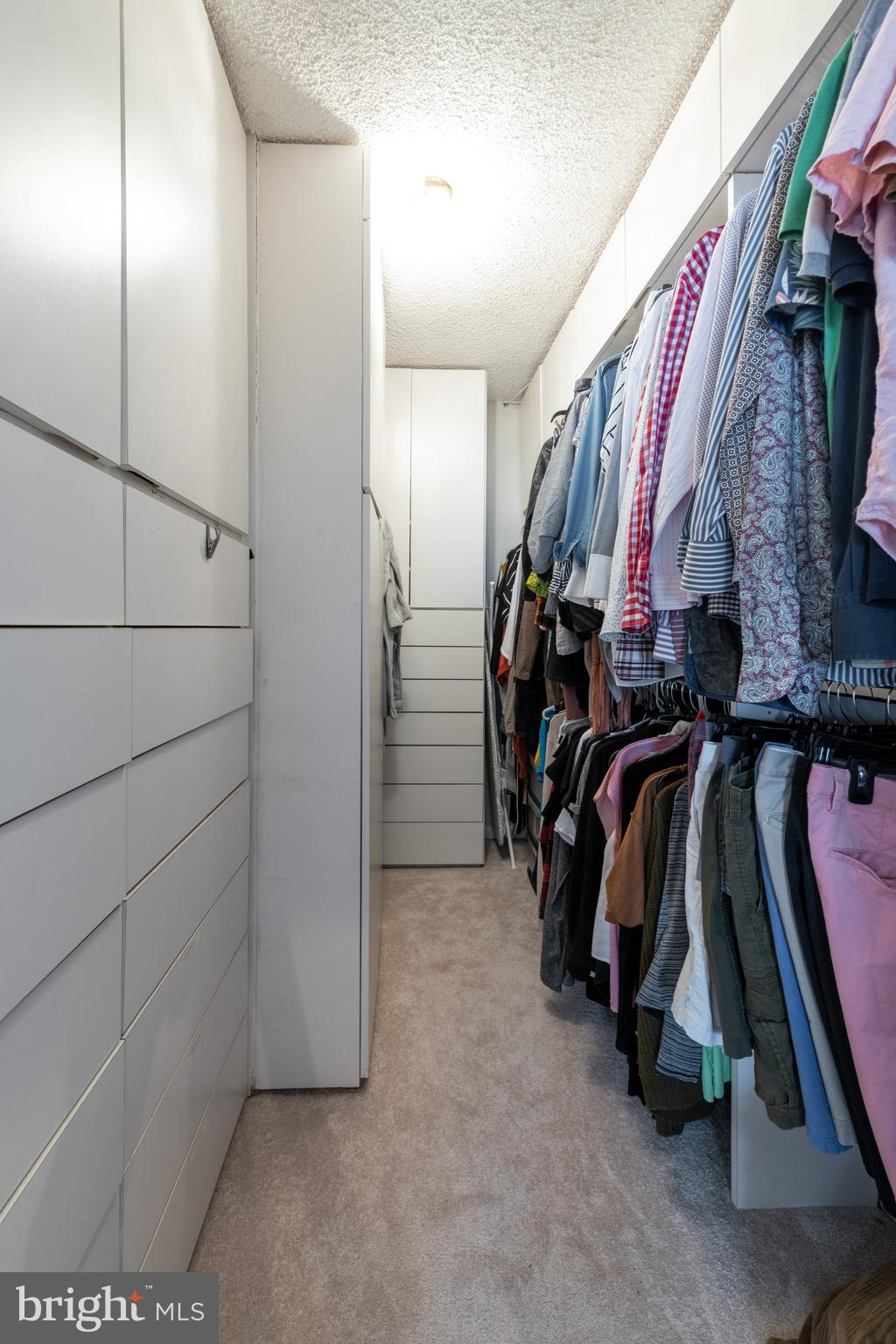 WESTLAKE PARK - Residential