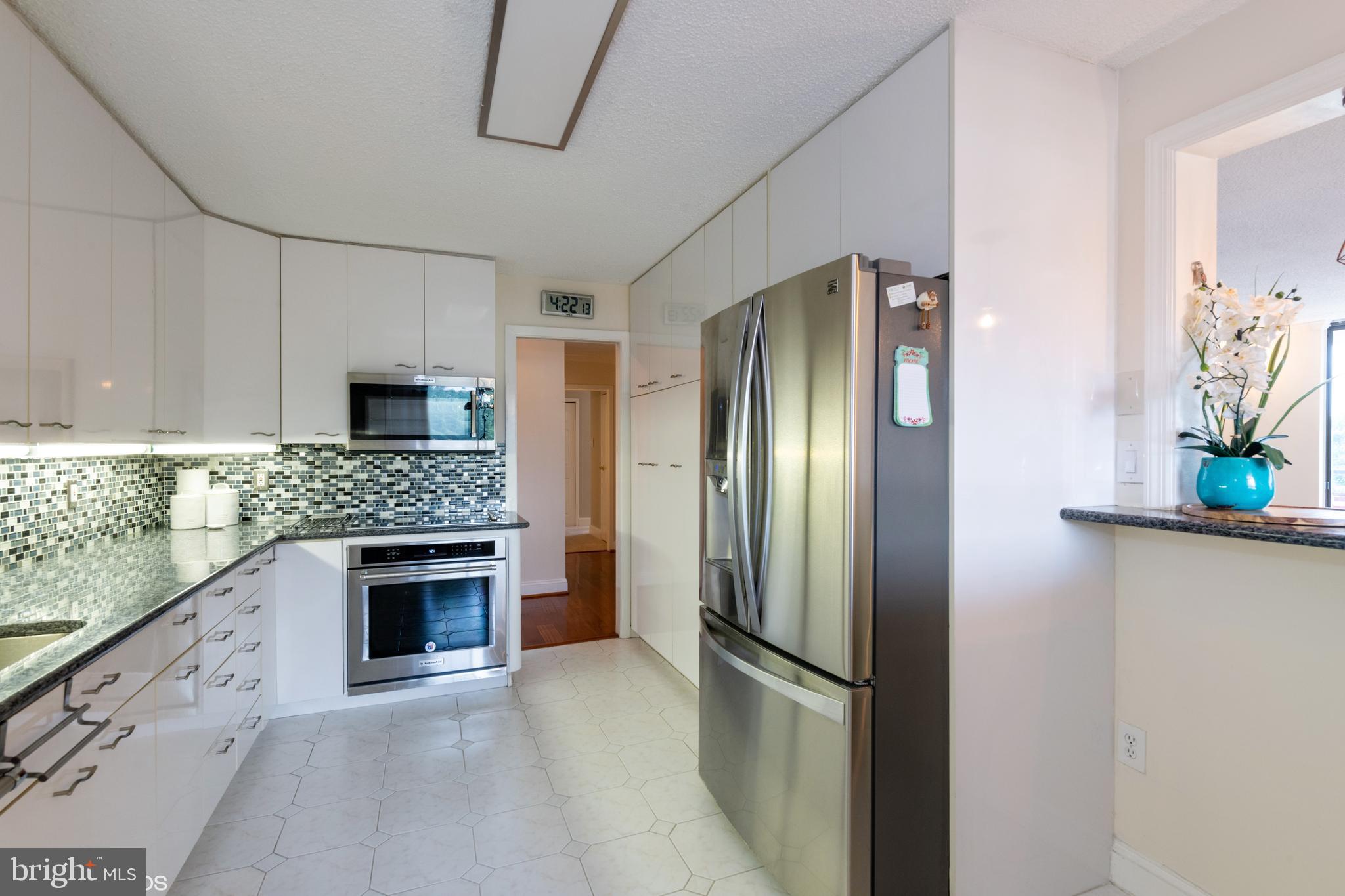 WESTLAKE PARK - Residential