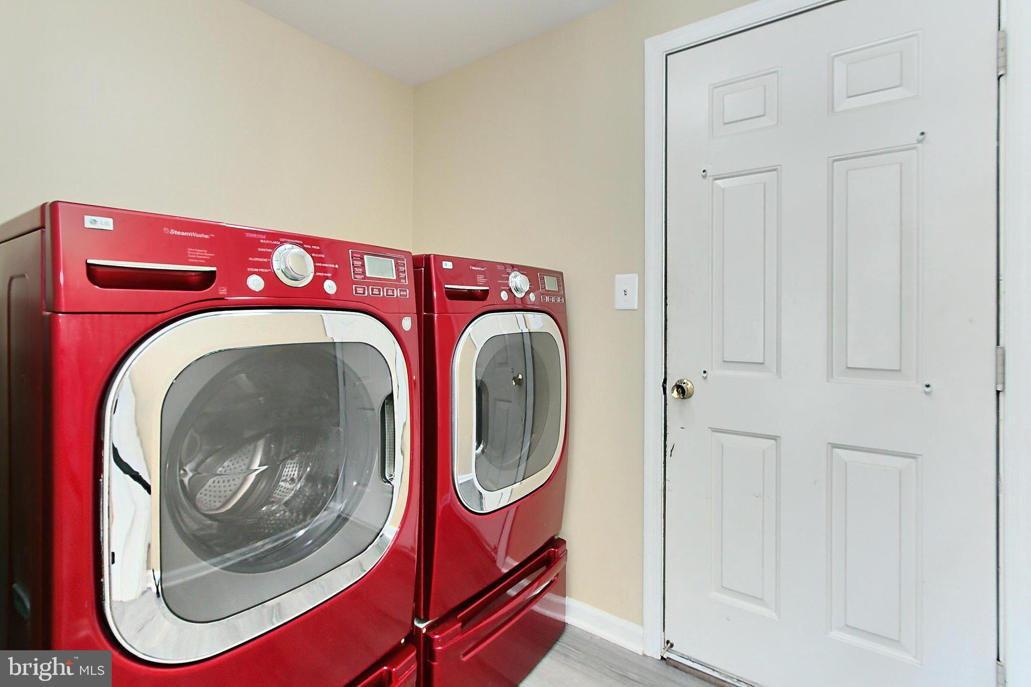 CENTRE RIDGE - Residential