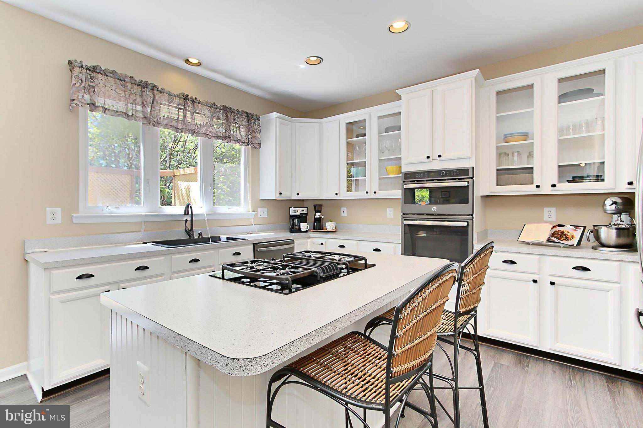 CENTRE RIDGE - Residential