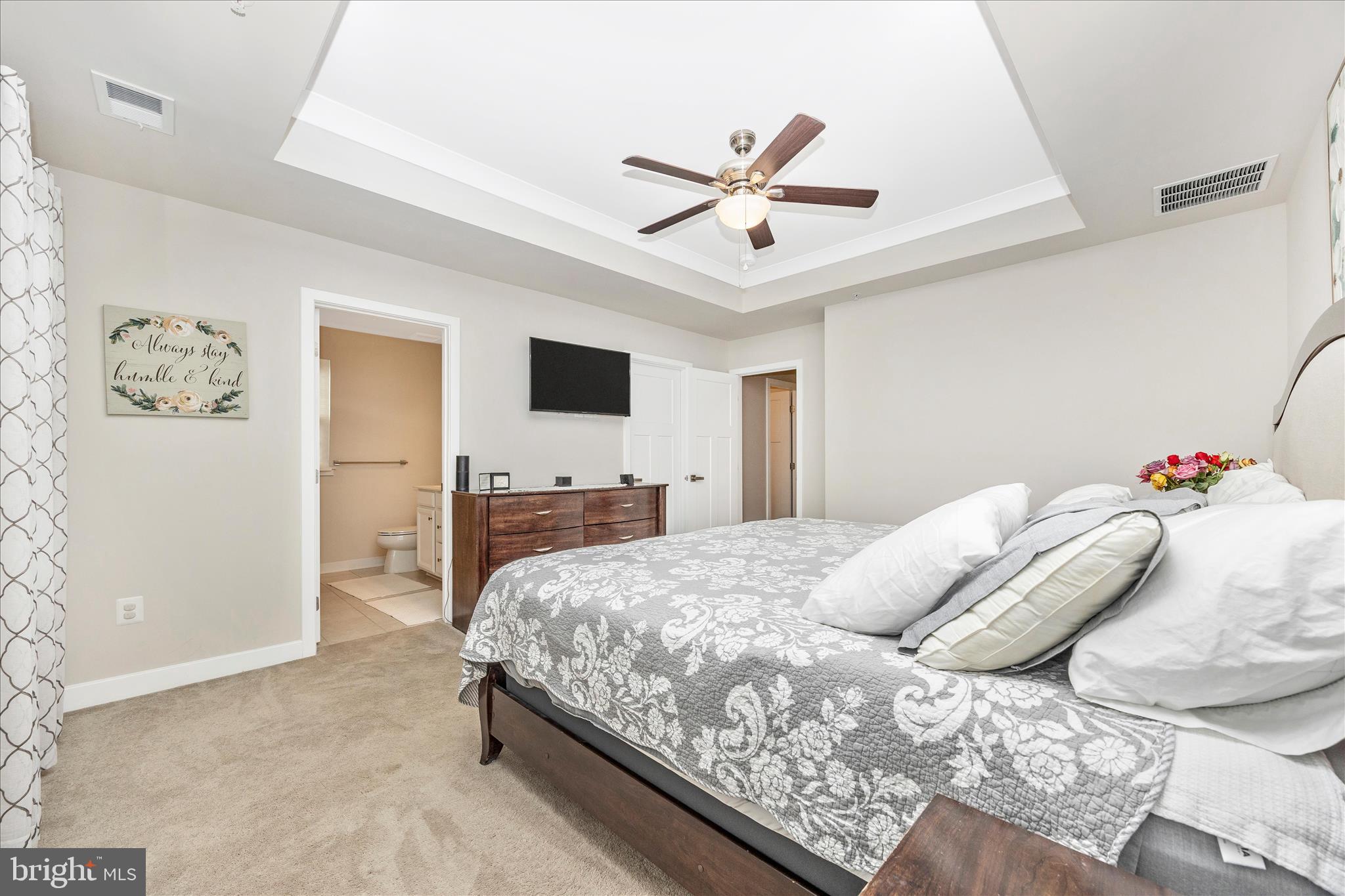 LAKE LINGANORE - Residential