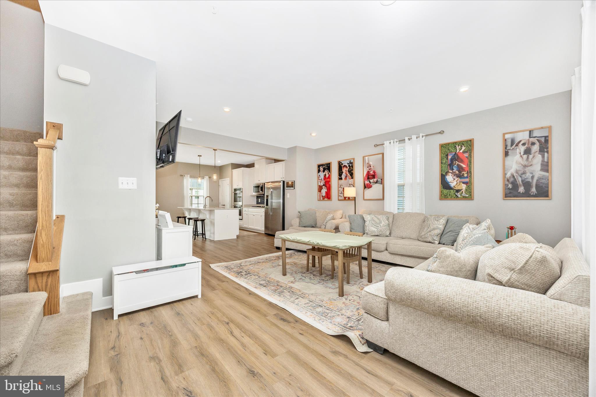 LAKE LINGANORE - Residential