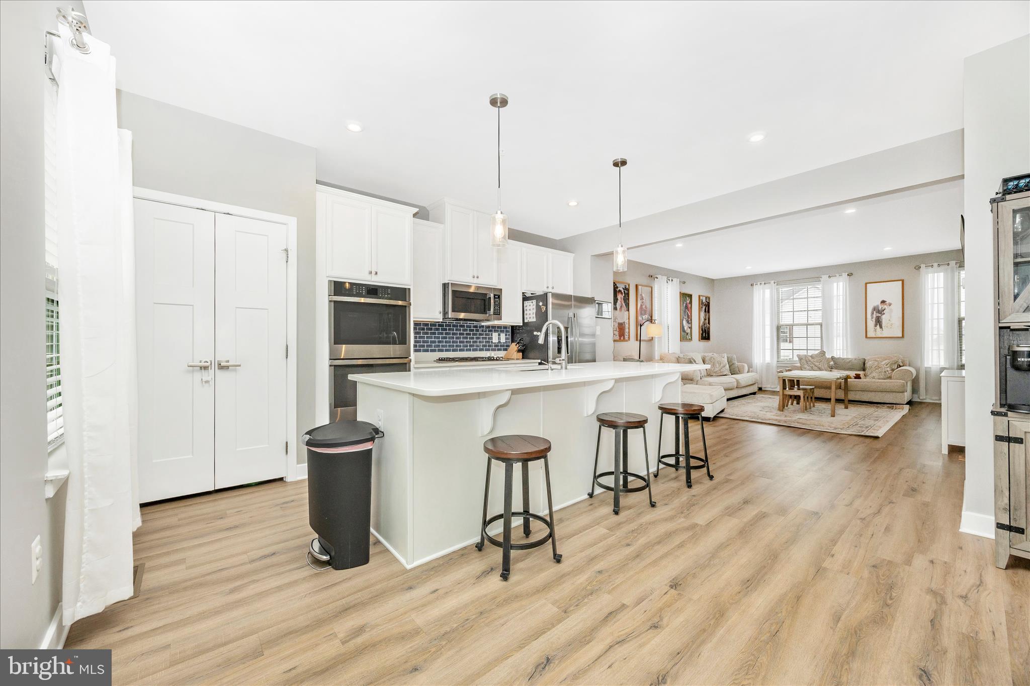 LAKE LINGANORE - Residential