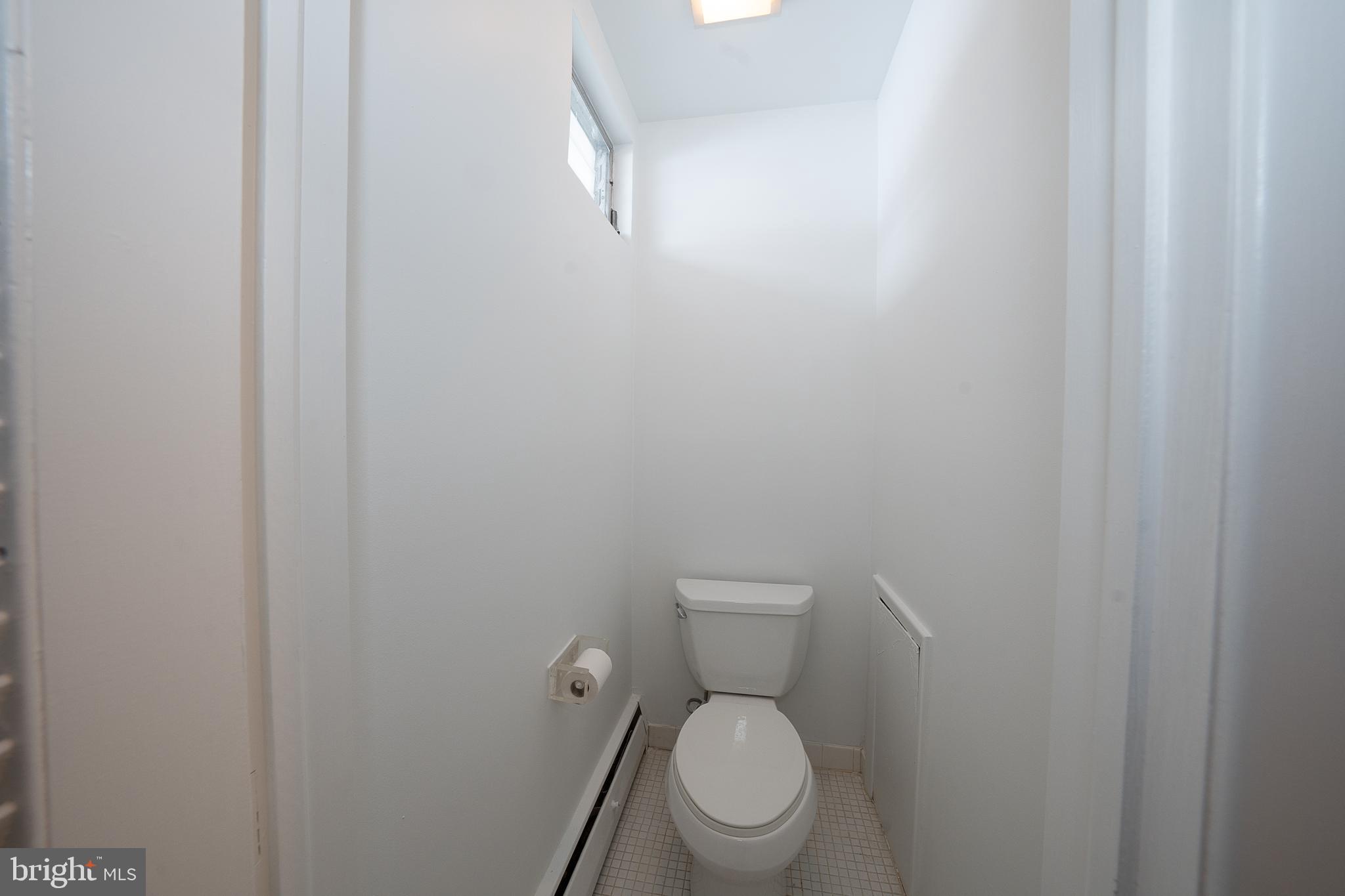 EXECUTIVE ESTATES - Residential