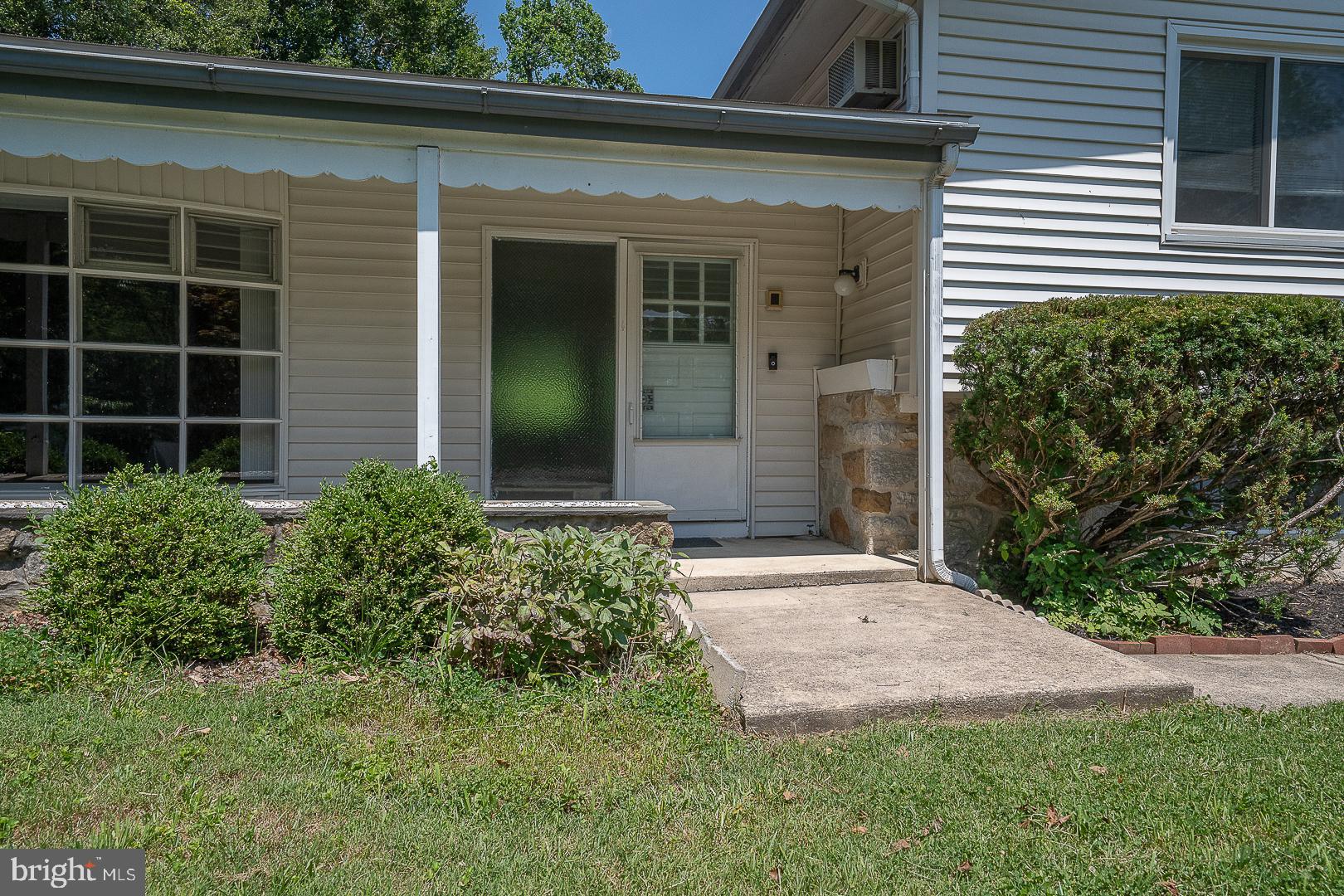 161 LANTERN LANE