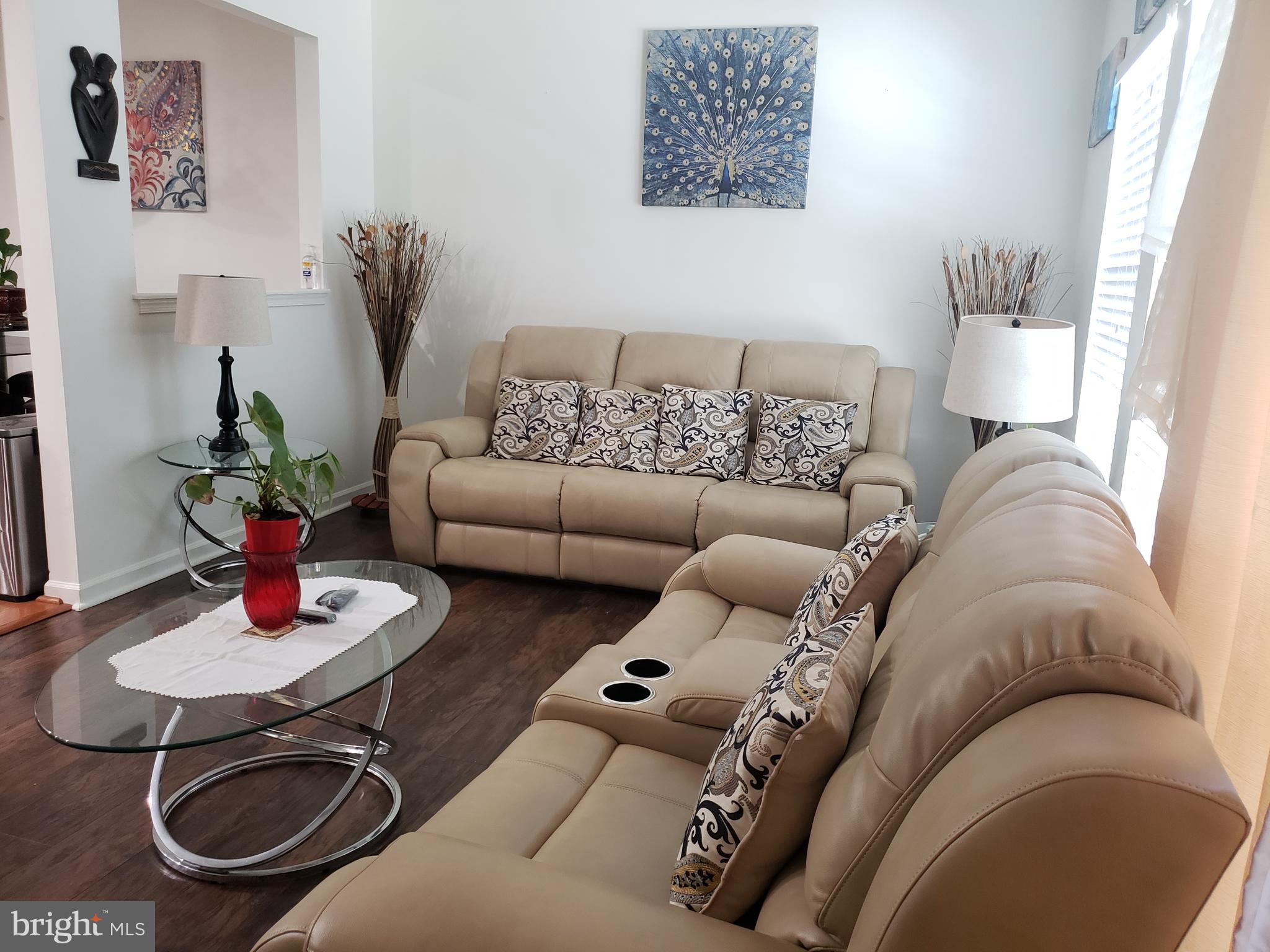 LINCOLN - Residential Lease