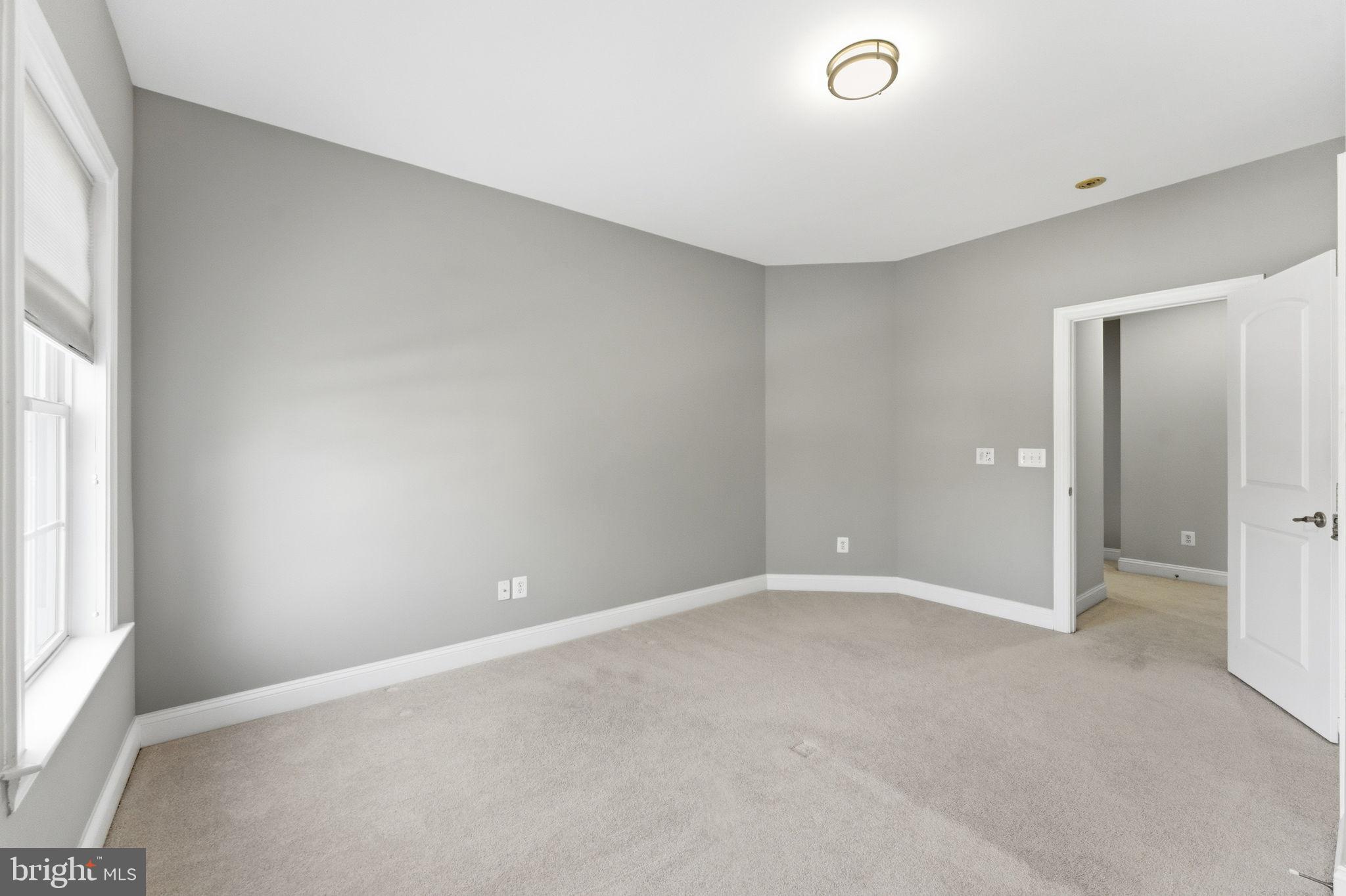 MIDDLETON FARM - Residential