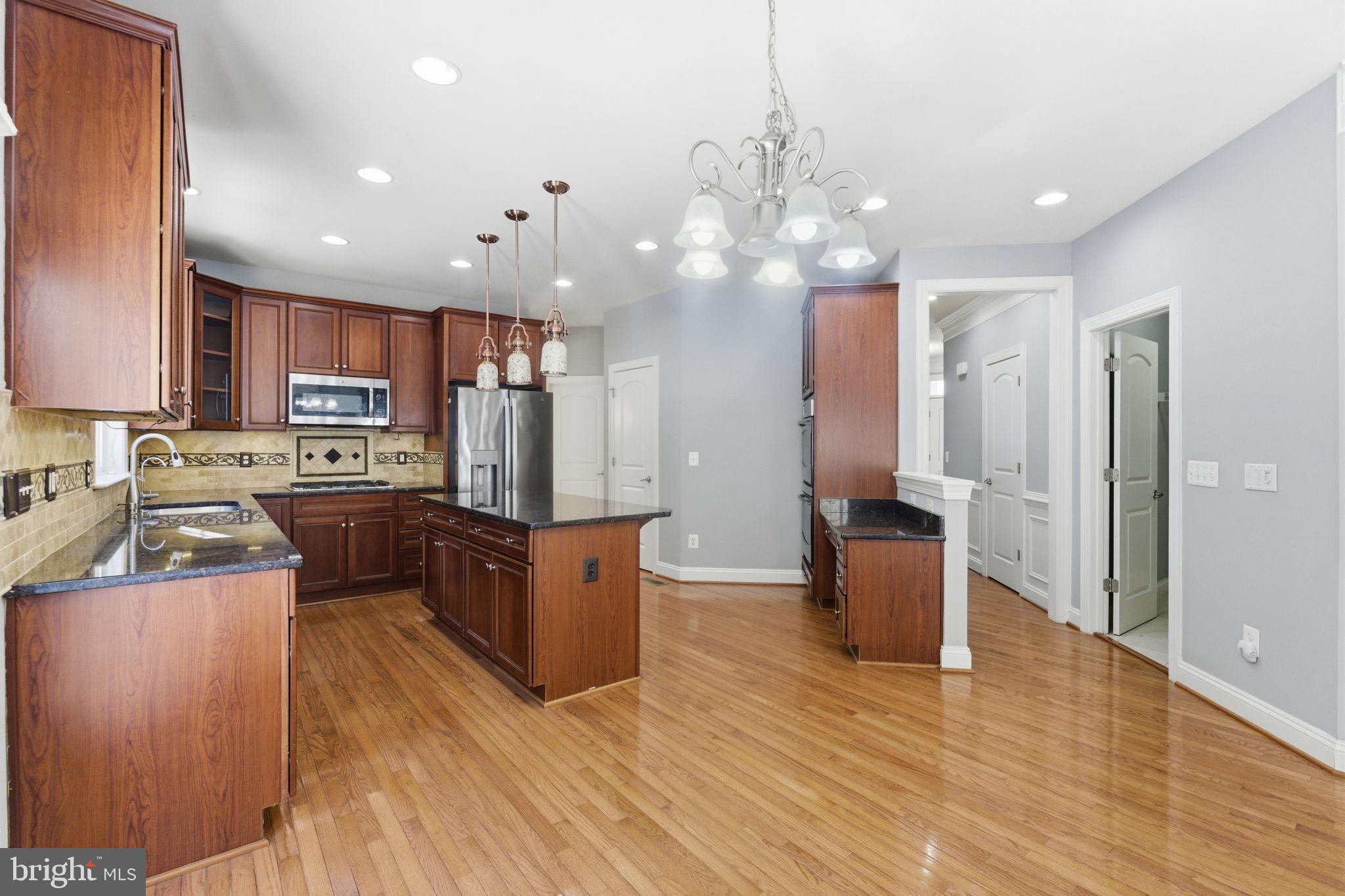 MIDDLETON FARM - Residential