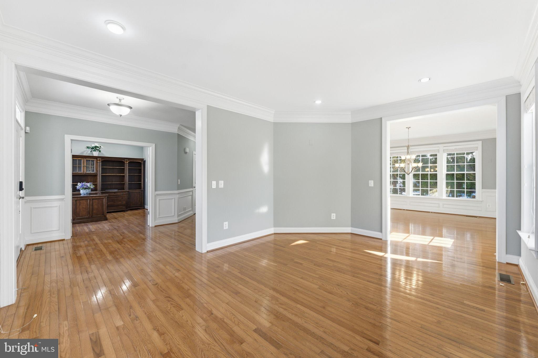 MIDDLETON FARM - Residential