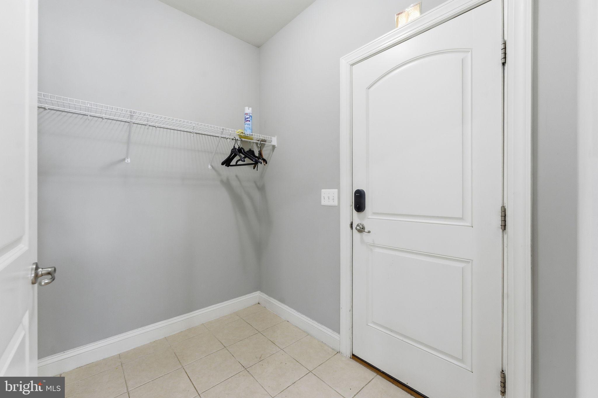 MIDDLETON FARM - Residential