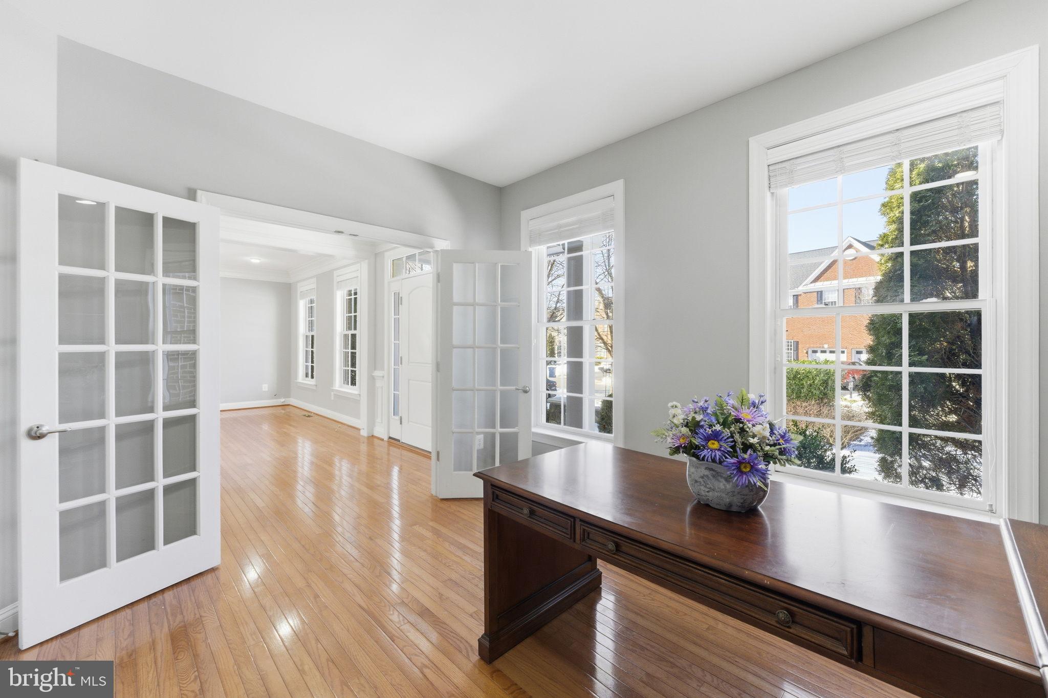 MIDDLETON FARM - Residential