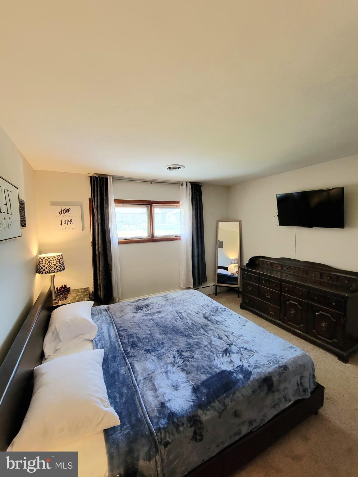 ORCHARD MANOR - Residential