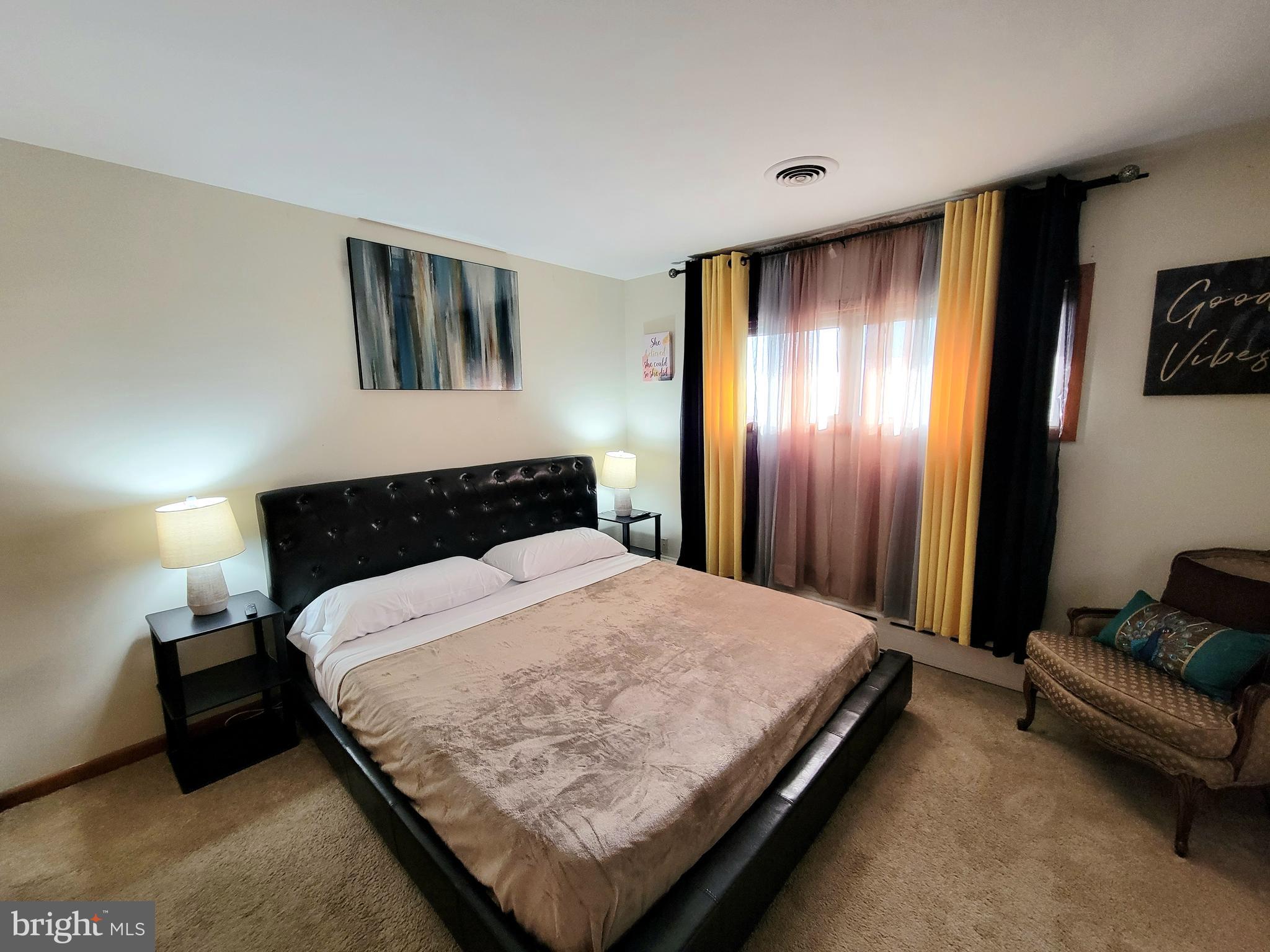 ORCHARD MANOR - Residential