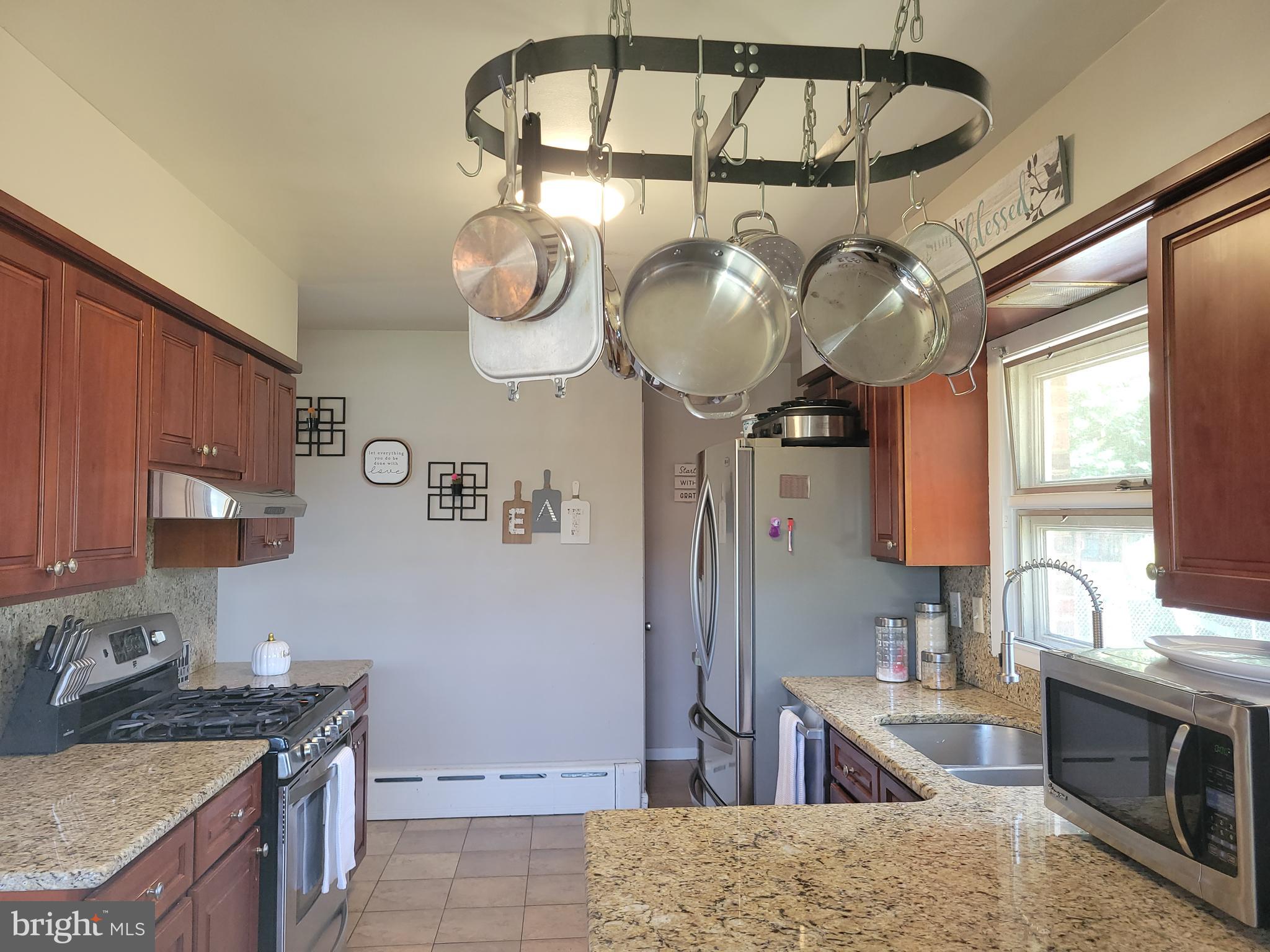 ORCHARD MANOR - Residential