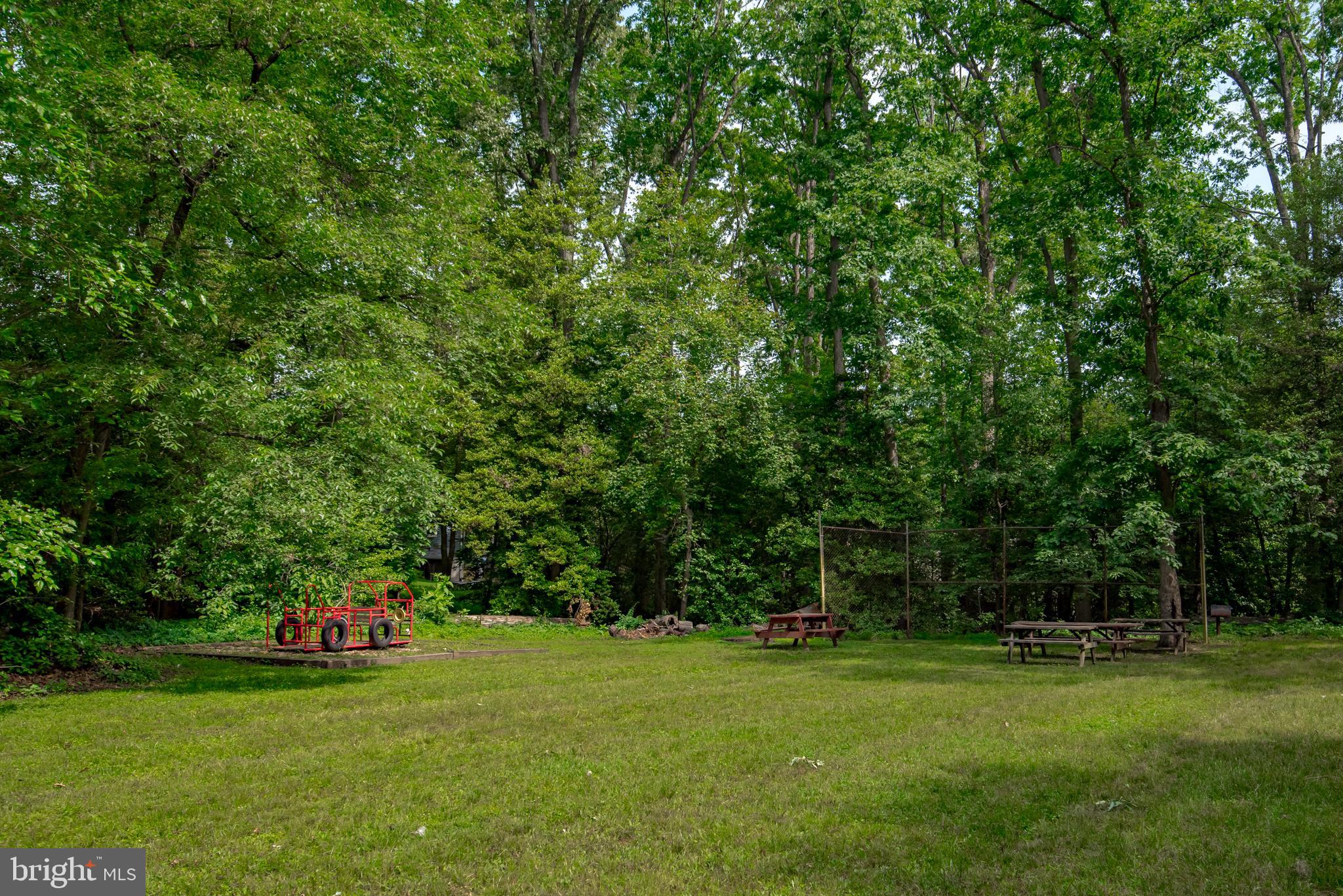 BENFIELD MANOR - Residential